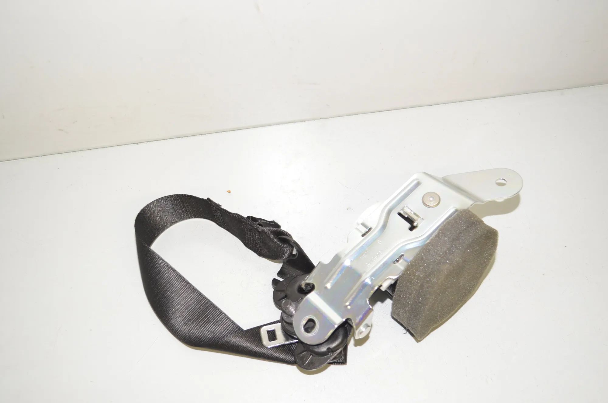 Rear Right Seatbelt – OEM 7332236 · BMW 2 Gran Tourer (F46) 220 d xDrive 2016 – 3