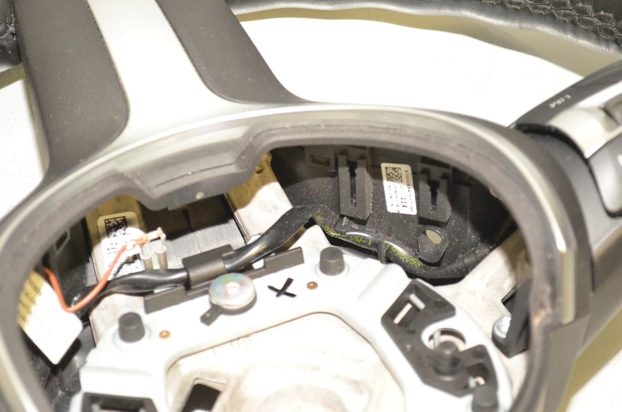 Steering Wheel – OEM 7851521 · BMW 2 Gran Tourer (F46) 220 d xDrive 2016 – 6