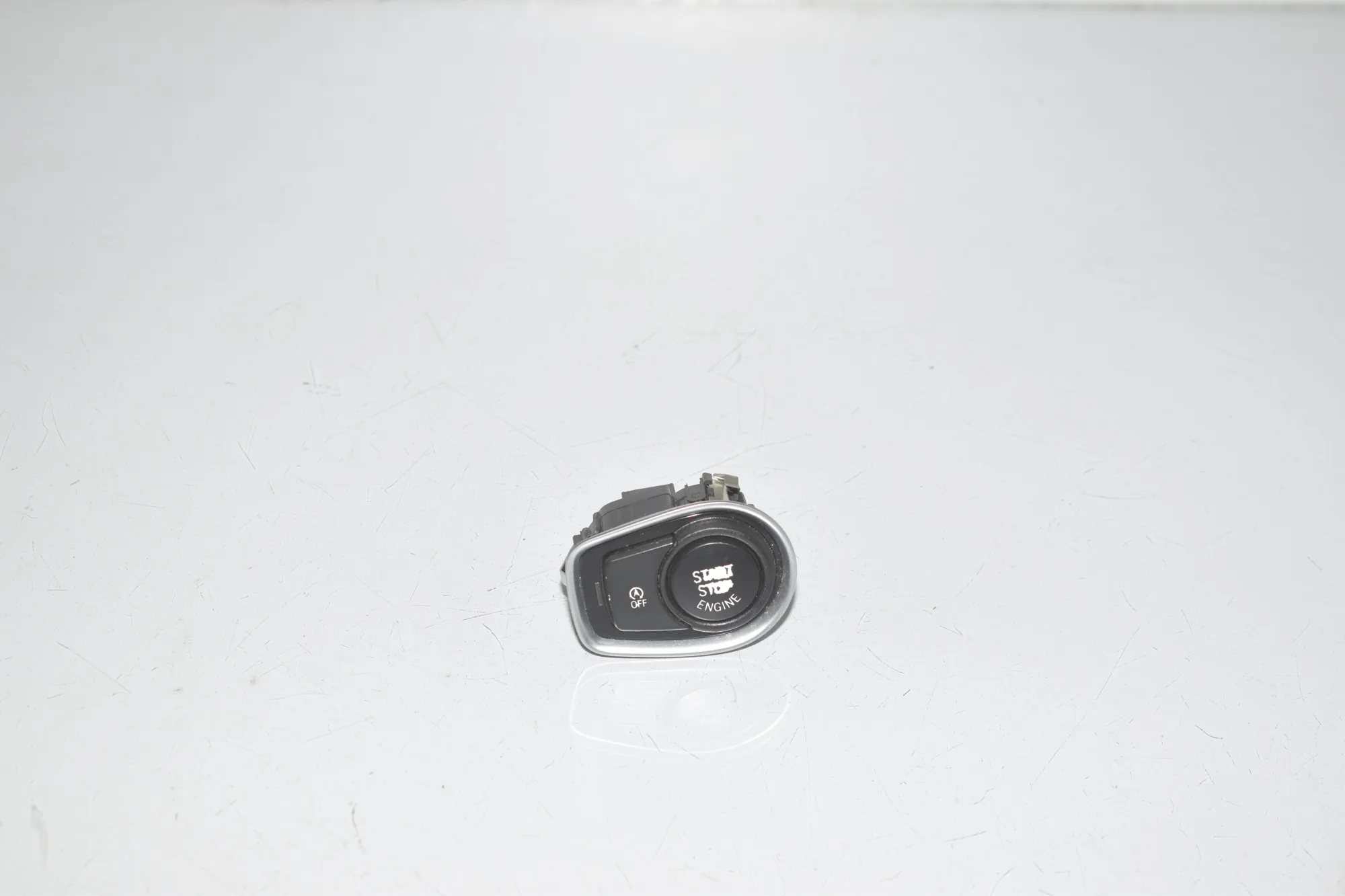 Ignition Start Button – OEM 9289135 · BMW 2 Gran Tourer (F46) 220 d xDrive 2016