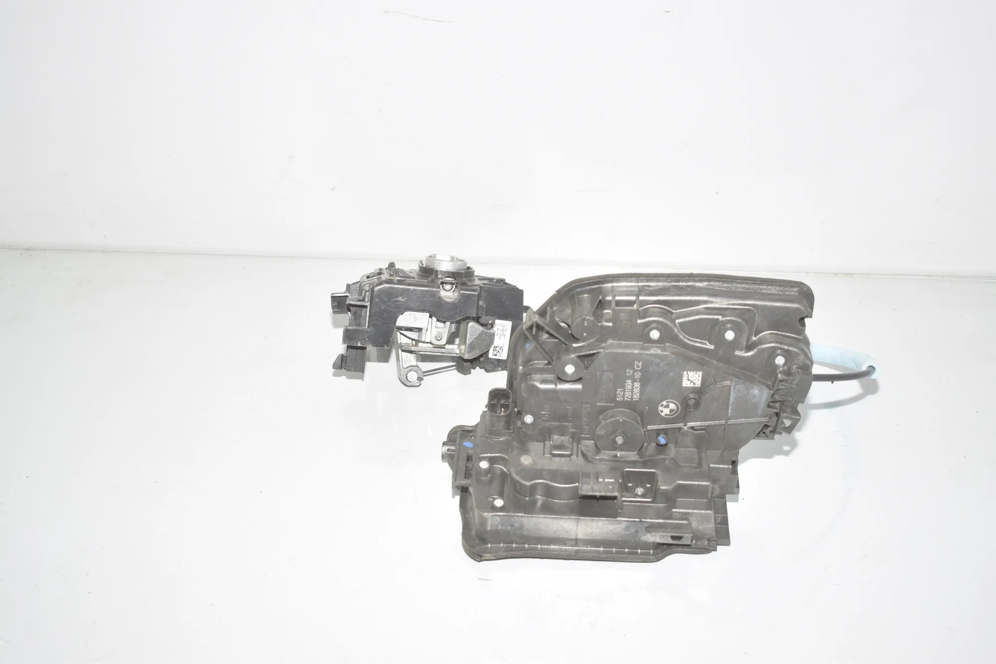 Front Right Door Lock – OEM 7281934 · BMW i3 (I01) BMW i3 (I01) Hybrid 2020