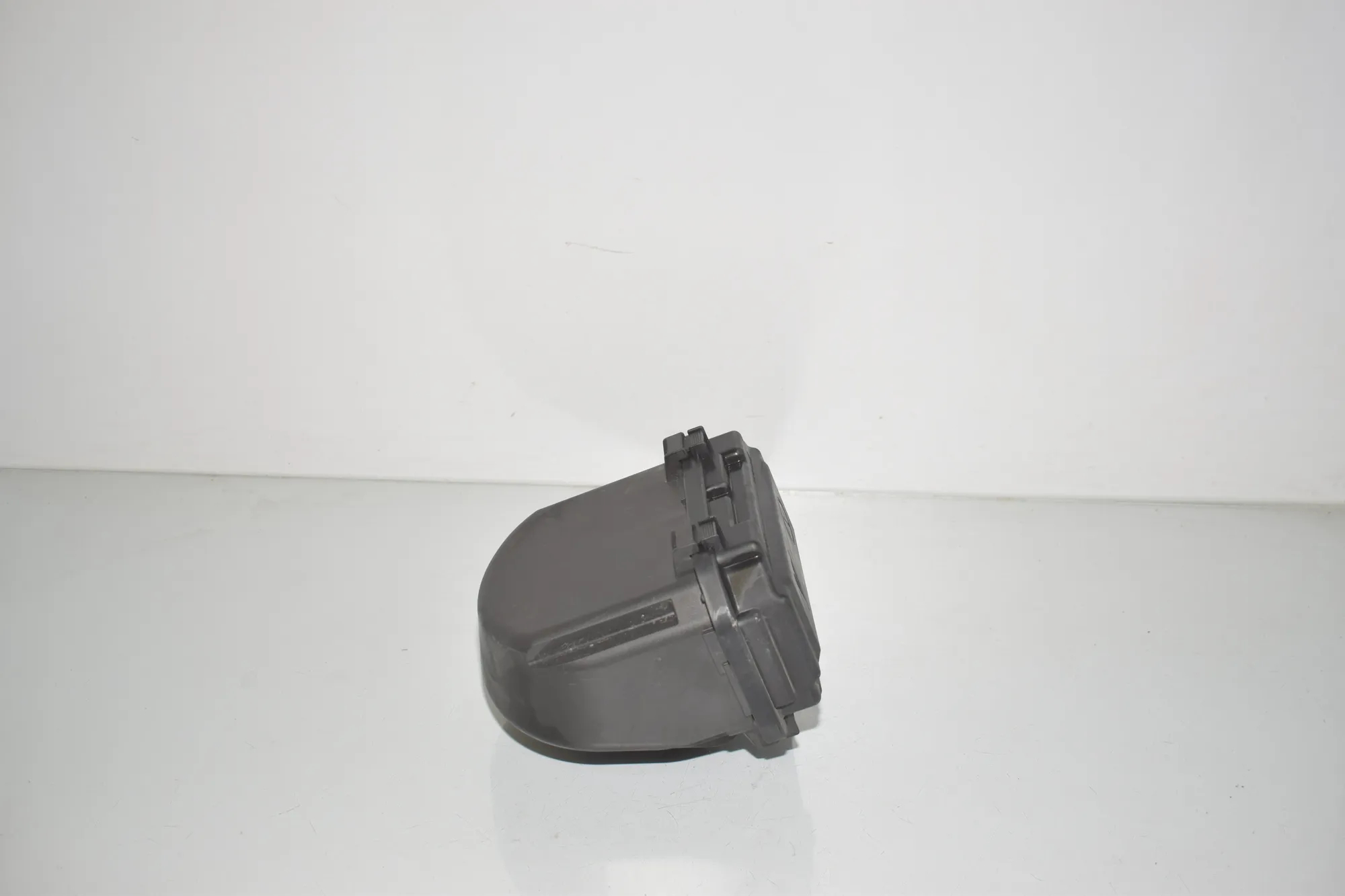 Fuse Box – OEM 9224854 · BMW 3 Touring (F31) 320 d 2013 – 2