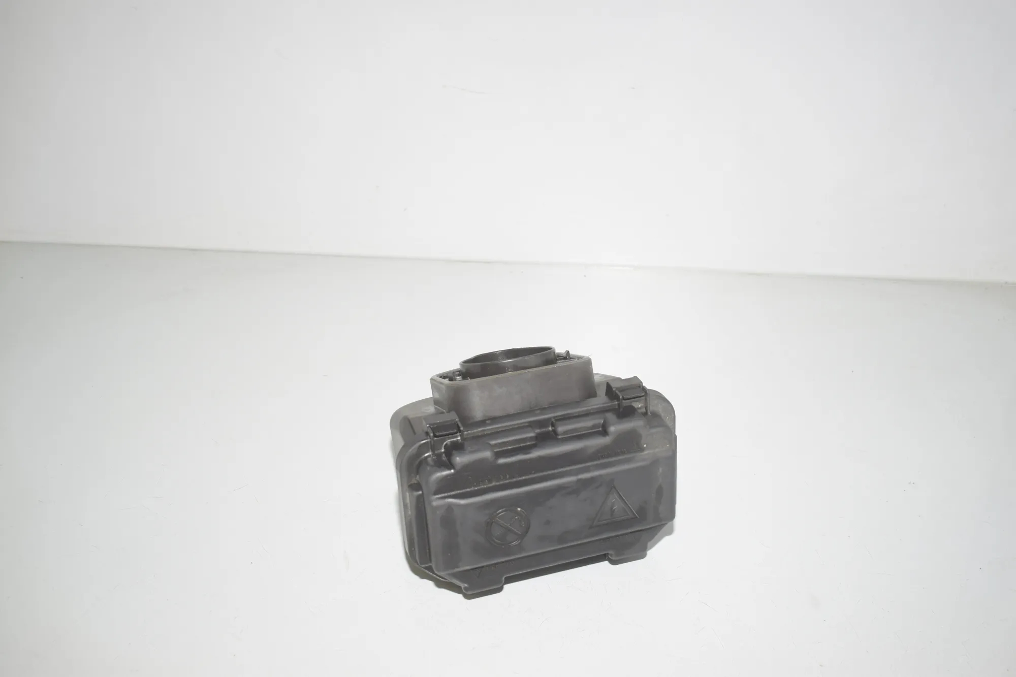Fuse Box – OEM 9224854 · BMW 3 Touring (F31) 320 d 2013 – 4