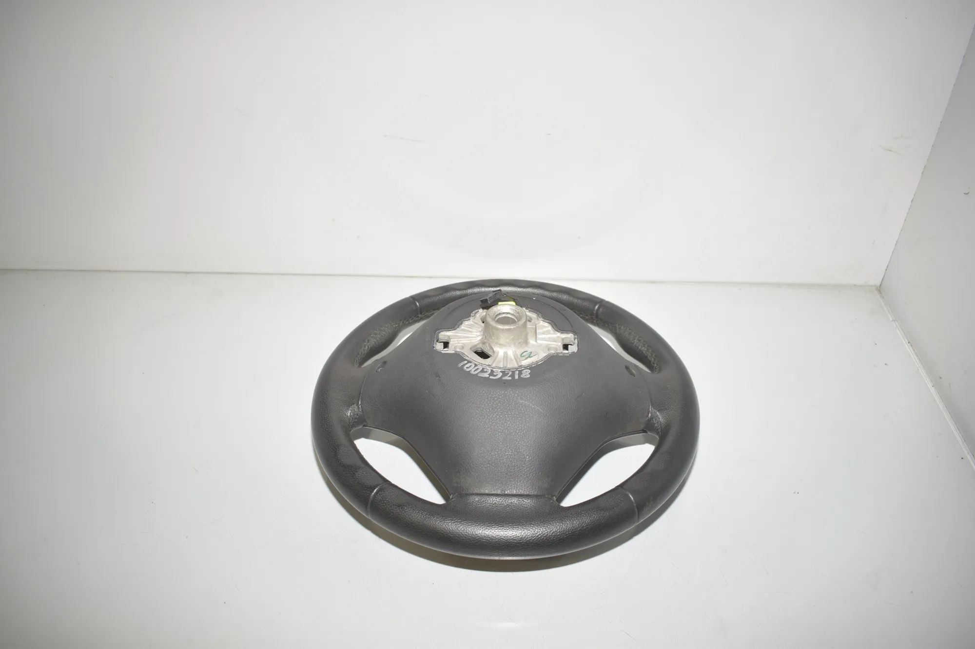 Steering Wheel – OEM 6791332 · BMW 3 Touring (F31) 320 d 2013 – 5