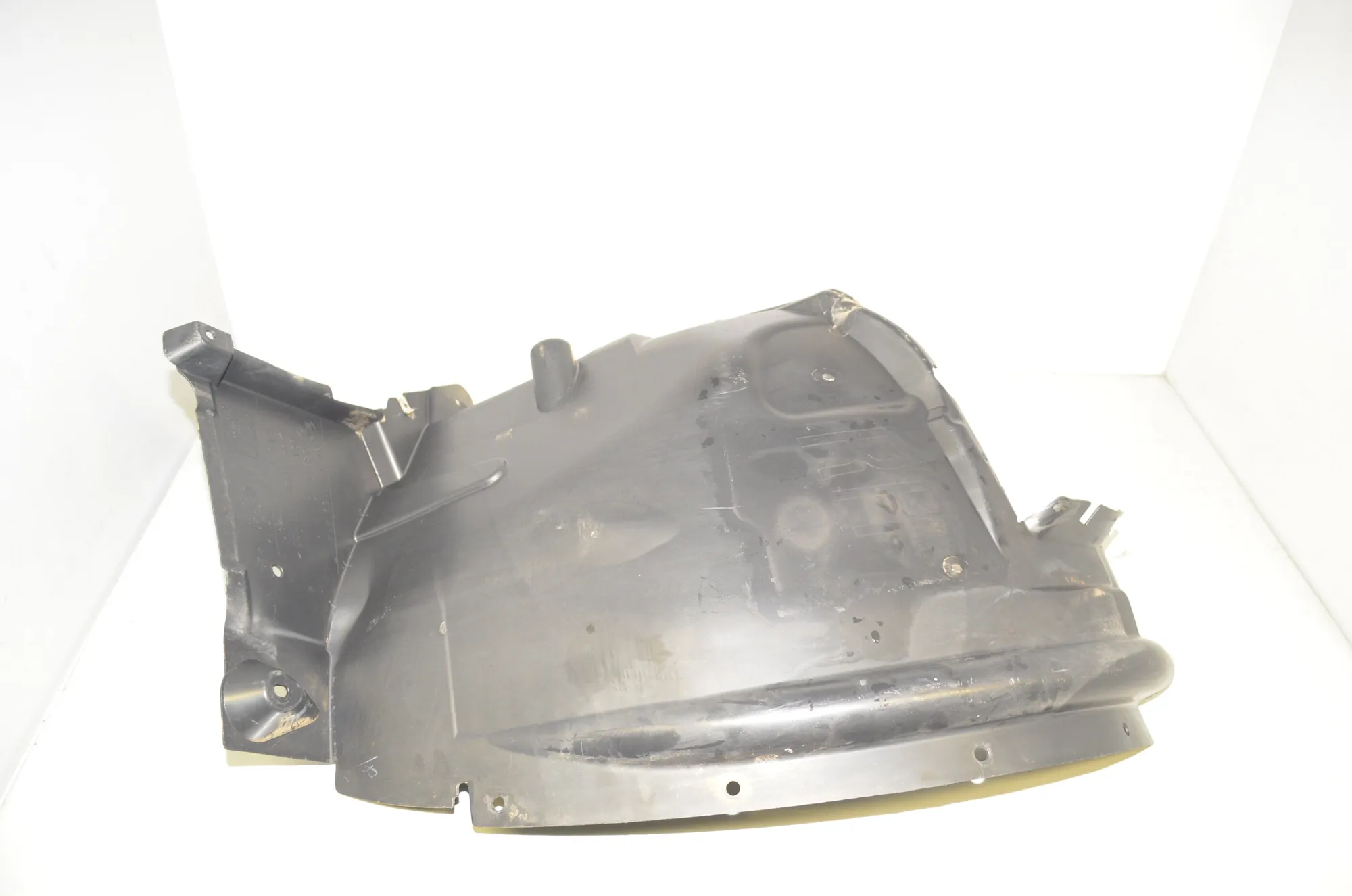 Front Right Arch Liner Rear Part – OEM 7169414 · BMW X5 (E70) xDrive 30 d 2011 – 3