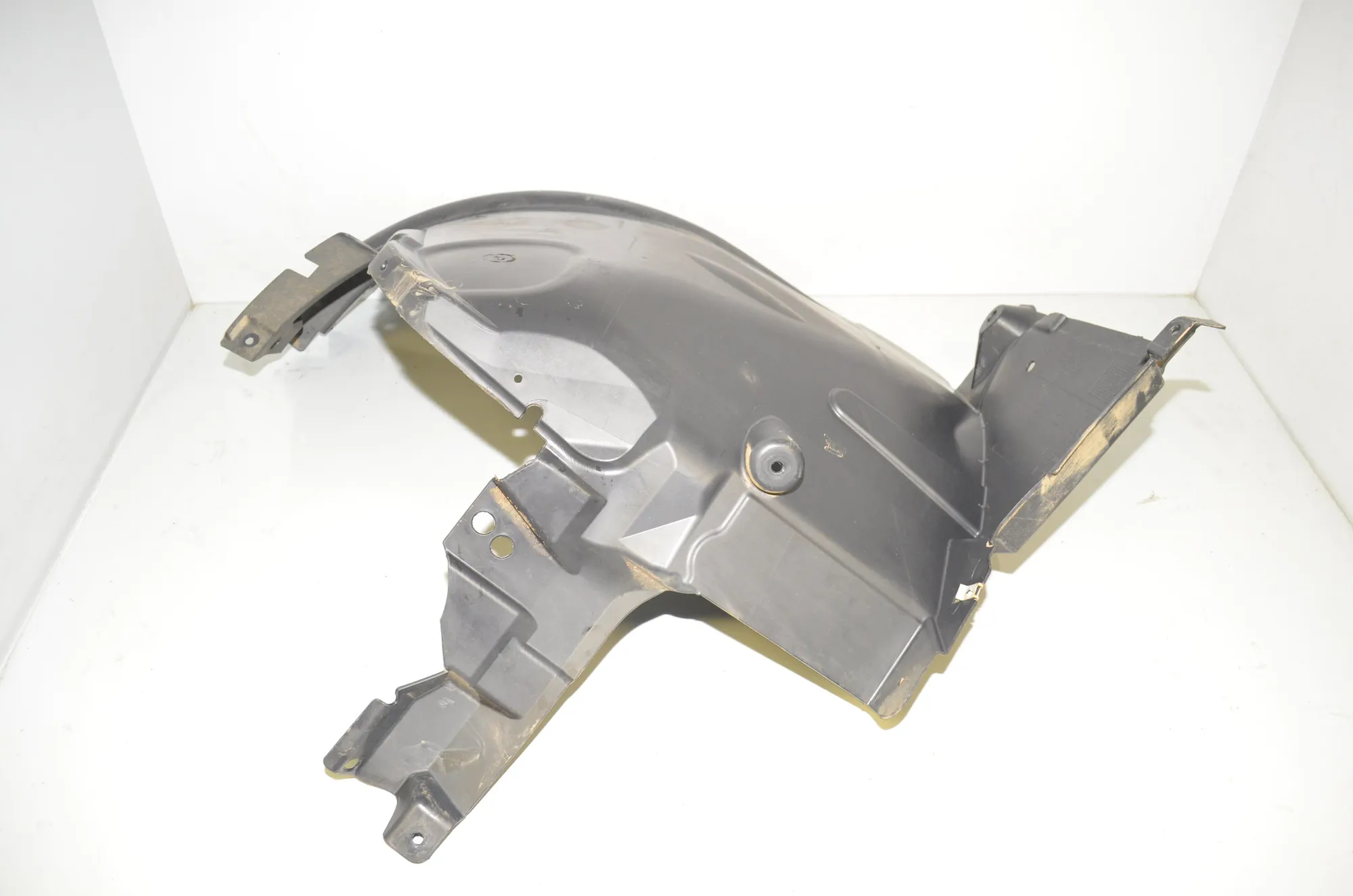 Front Right Arch Liner Rear Part – OEM 7169414 · BMW X5 (E70) xDrive 30 d 2011 – 4