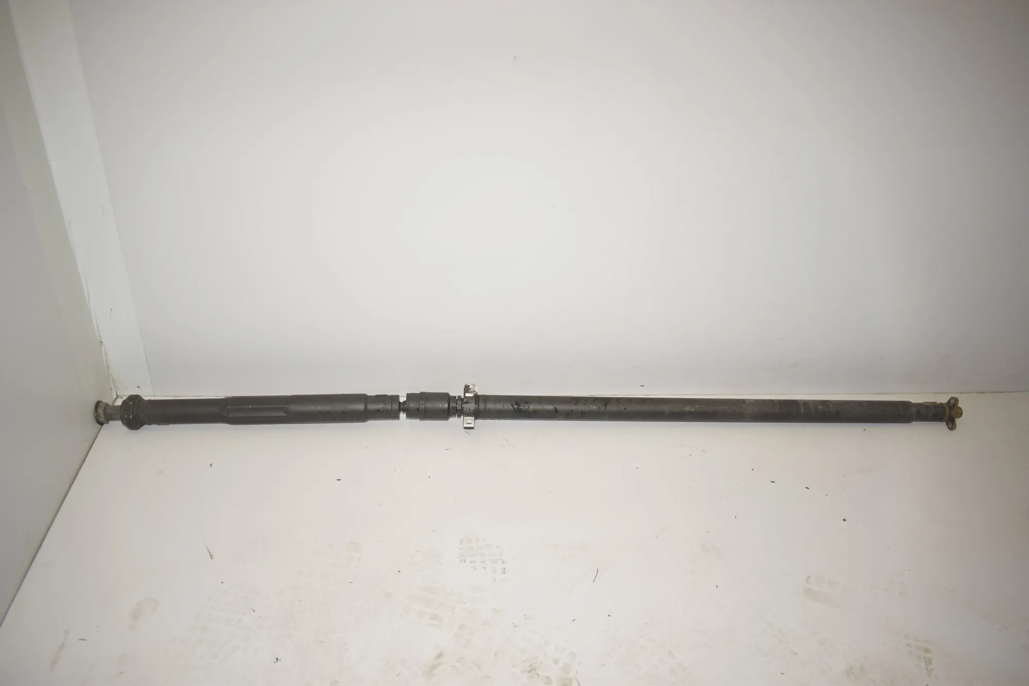 Propshaft Cardan – OEM 8610676 · BMW 2 Gran Tourer (F46) 220 d xDrive 2016