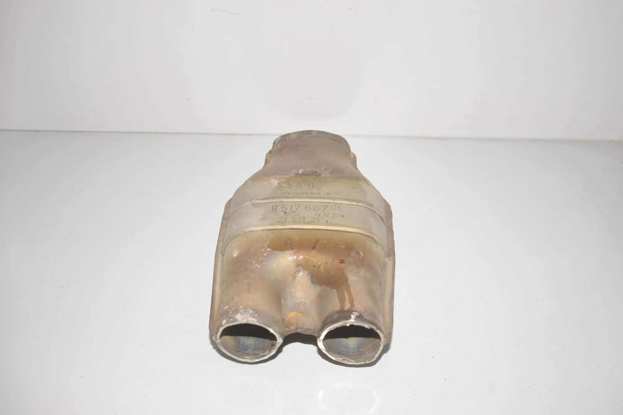 Muffler Exhaust Tank – OEM 8517667 · BMW 5 Gran Turismo (F07) 530 d 2014 – 3