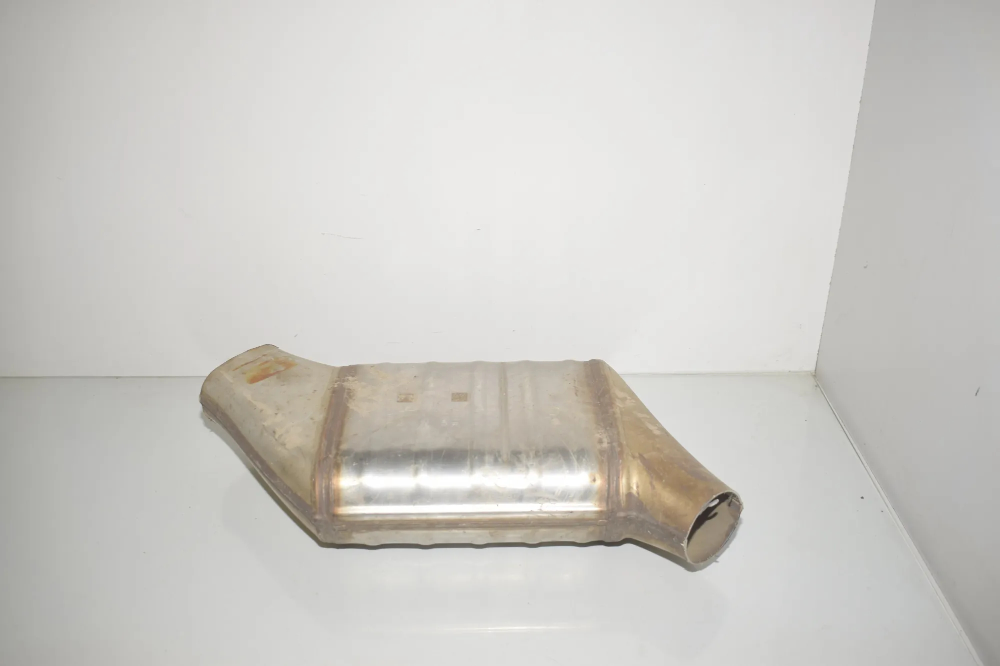 Muffler Exhaust Tank – OEM 8572138 · BMW X5 (F15, F85) BMW X5 (F15, F85) M 2020