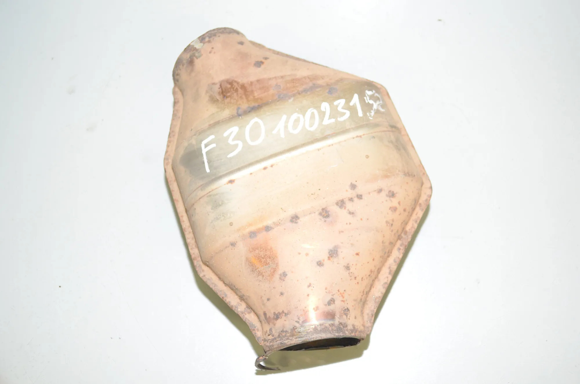Muffler Exhaust Tank – OEM 8518457 · BMW 3 (F30, F80) 330 d xDrive 2015