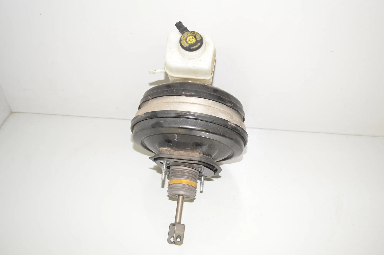 Brake Servo Booster – OEM 6796726 · BMW 5 (F10) 530 d 2015 – 4