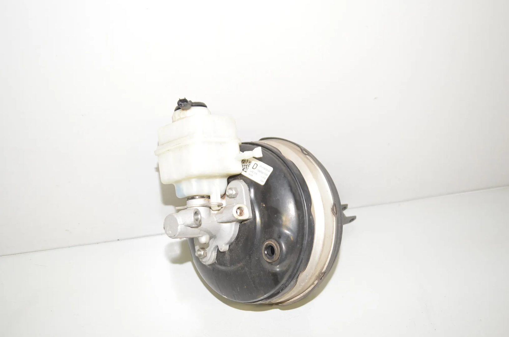 Brake Servo Booster – OEM 6796726 · BMW 5 (F10) 530 d 2015