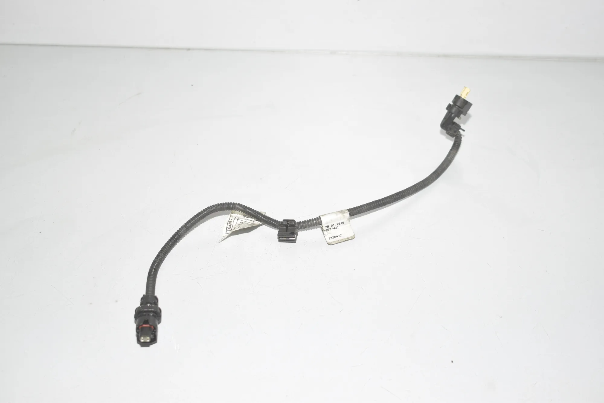 Other Wiring Loom – OEM 8490097 · BMW 5 Touring (G31) (2017 - -) 520 d 2019 – 3