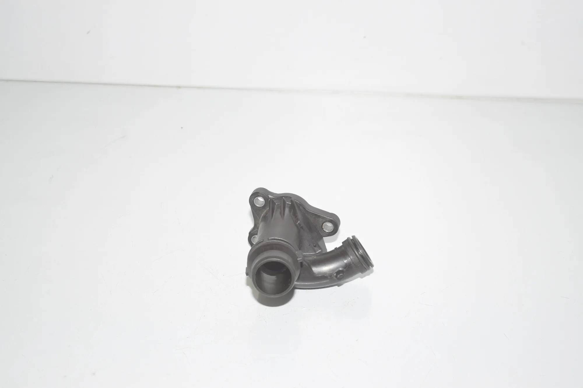 Other Engine Compartment Parts – OEM 8472111 · BMW 5 Touring (G31) (2017 - -) 520 d 2019 – 2