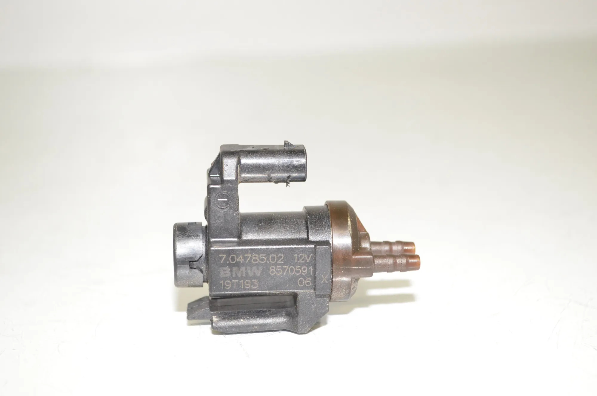 Solenoid Valve – OEM 8570591 · BMW 5 Touring (G31) (2017 - -) 520 d 2019