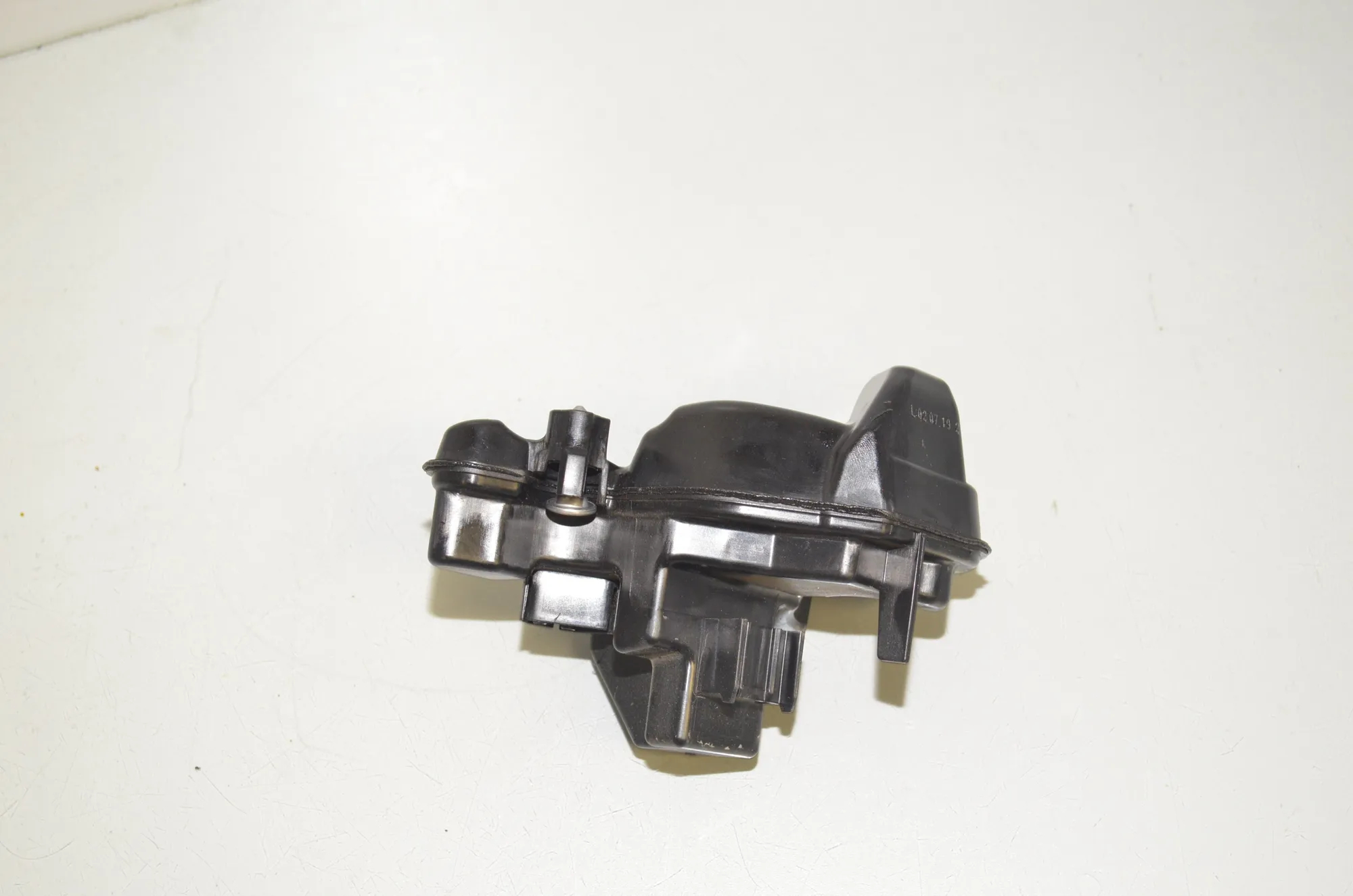 Vacuum Tank – OEM 8581292 · BMW 5 Touring (G31) (2017 - -) 520 d 2019 – 4