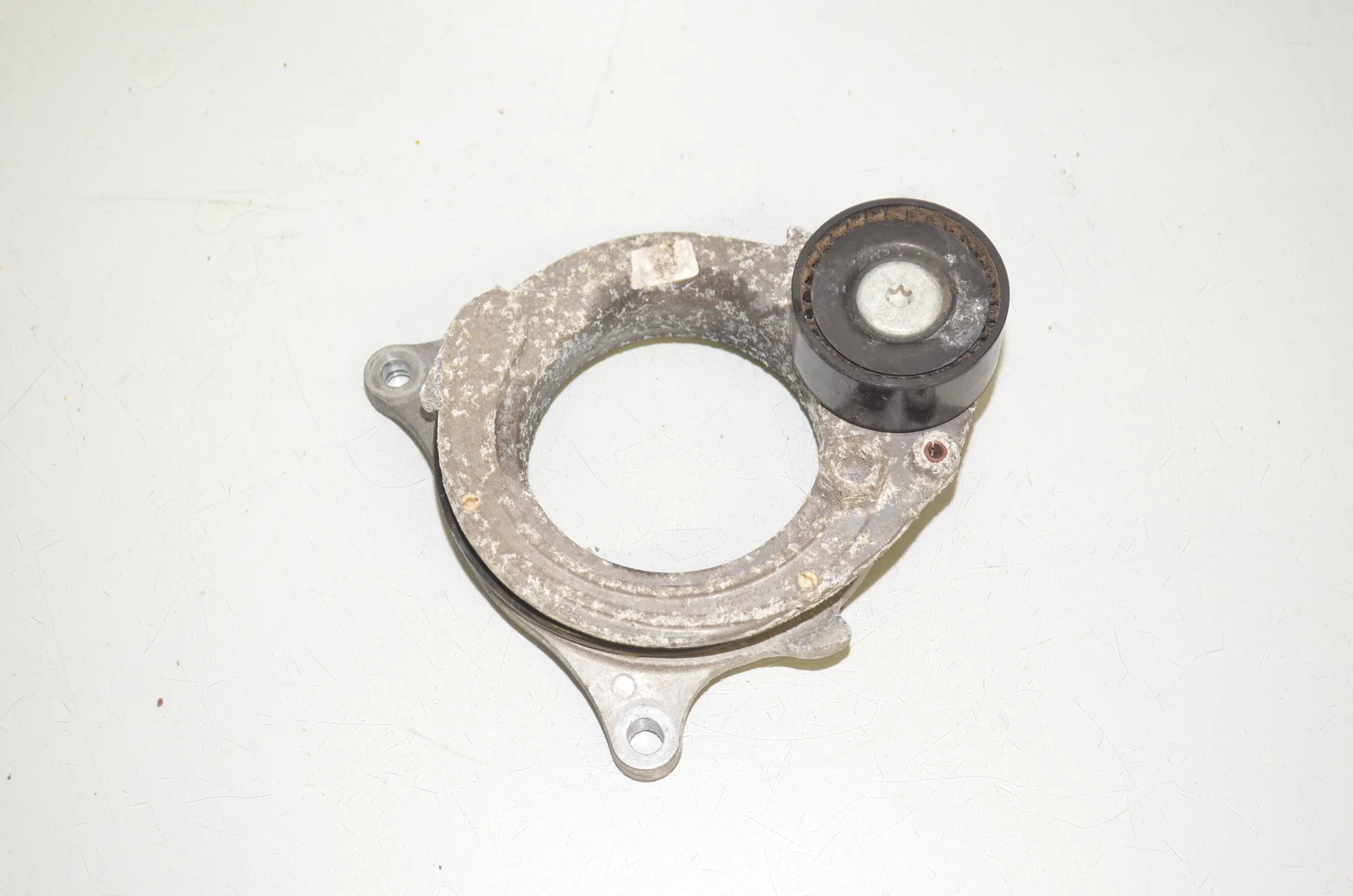 Belt Tensioner – OEM 8579118 · BMW 5 Touring (G31) (2017 - -) 520 d 2019 – 2