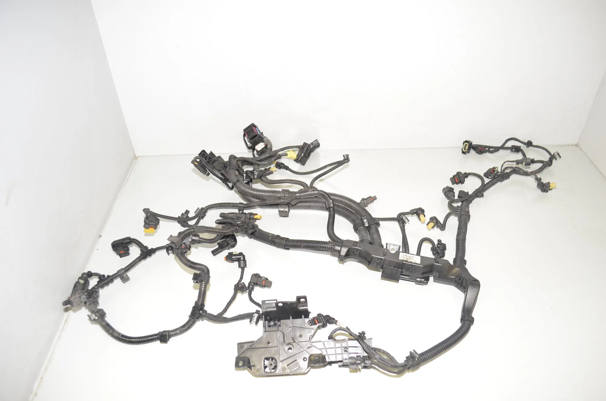 Engine Cable Harness – OEM 8581419 · BMW 5 Touring (G31) (2017 - -) 520 d 2019 – 2