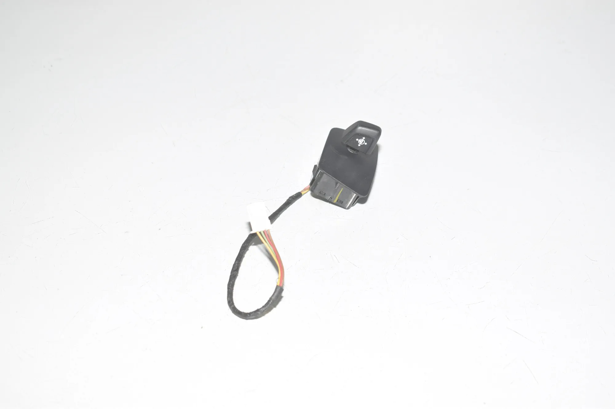Steering Wheel Adjustment Switch – OEM 9188877 · BMW 5 (F10) 530 d 2015