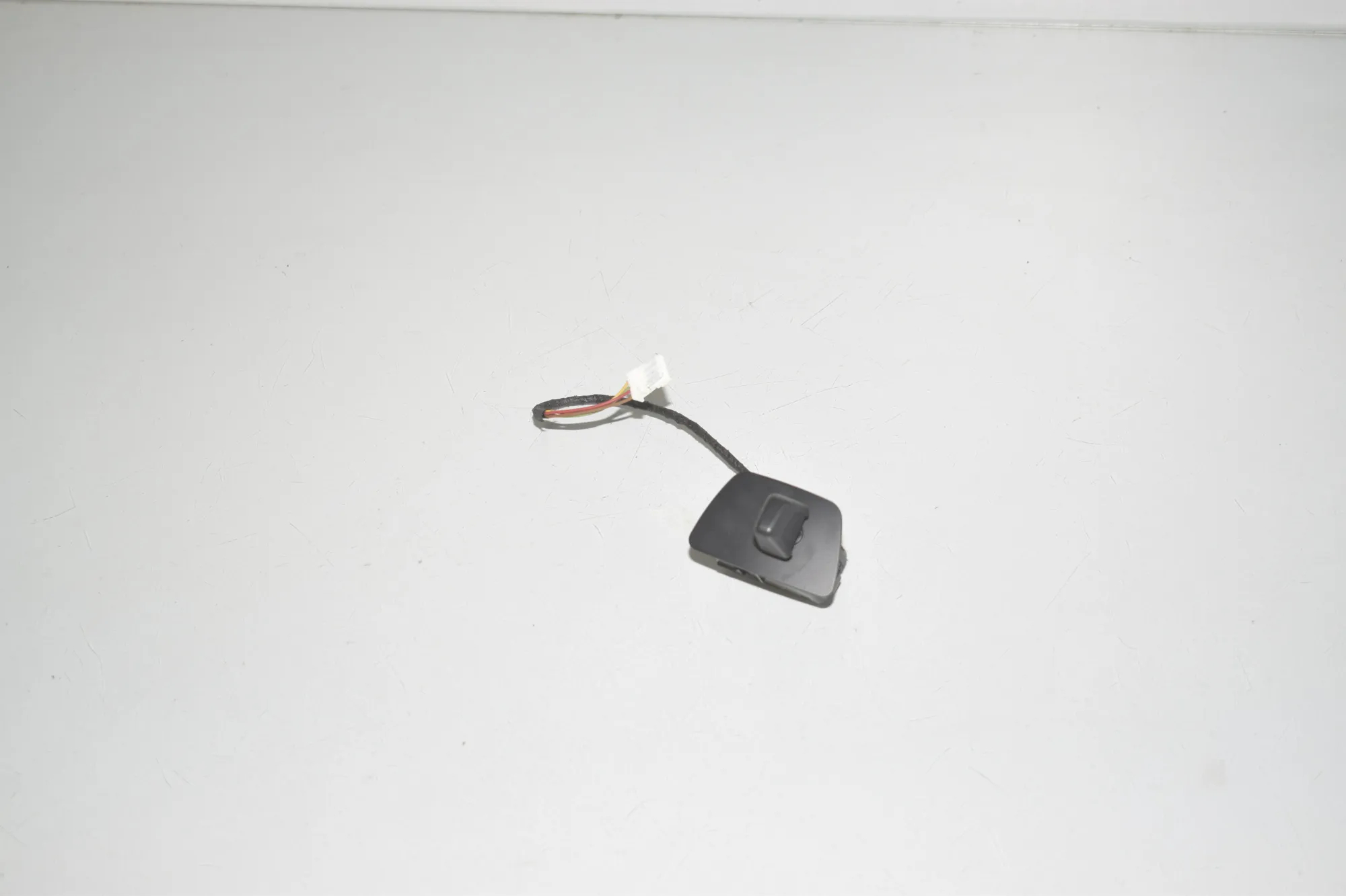 Steering Wheel Adjustment Switch – OEM 9188877 · BMW 5 (F10) 530 d 2015 – 2
