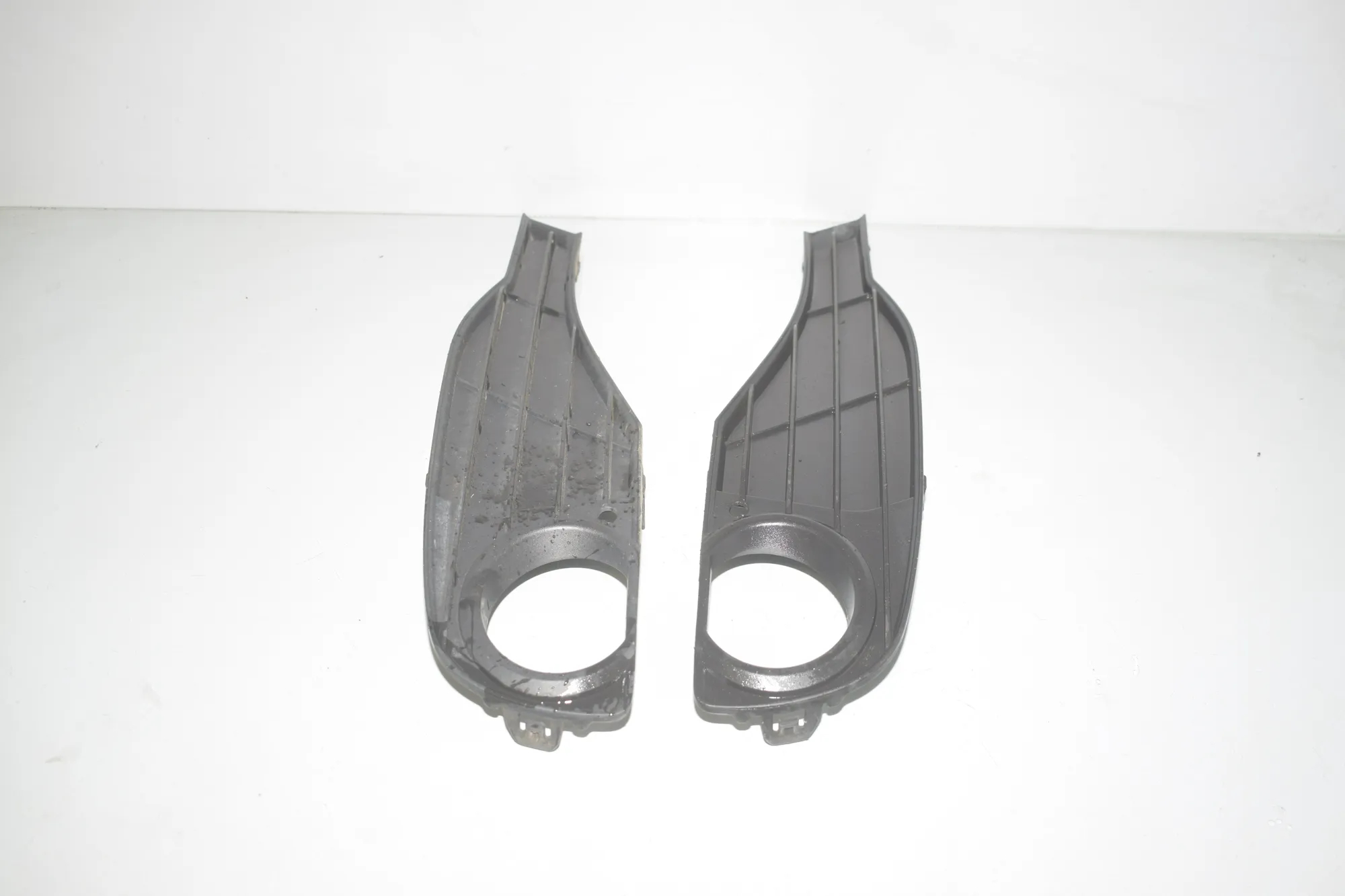 Front Right Grill – OEM 7255366 · BMW 3 Touring (F31) 320 d 2013 – 2