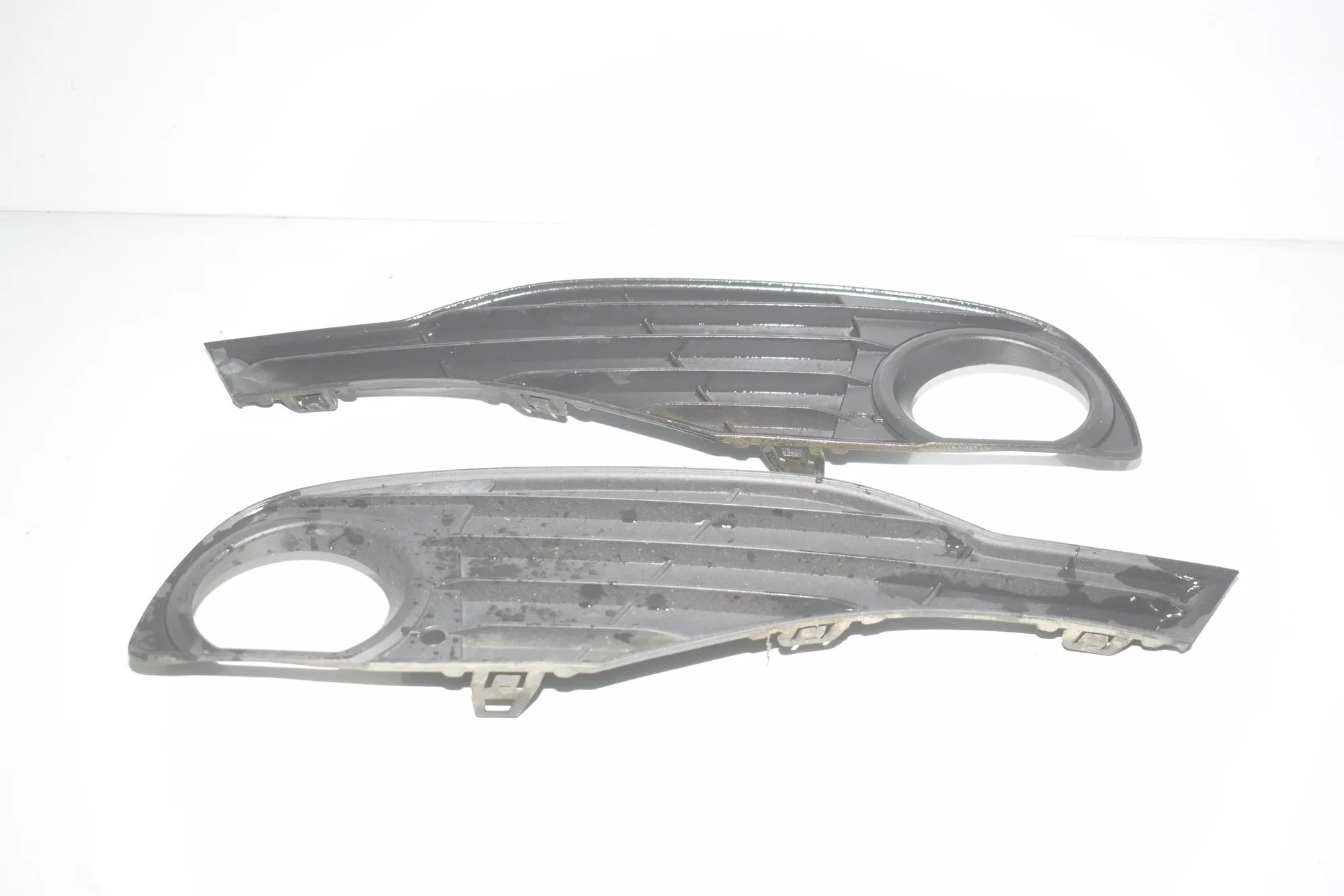 Front Right Grill – OEM 7255366 · BMW 3 Touring (F31) 320 d 2013