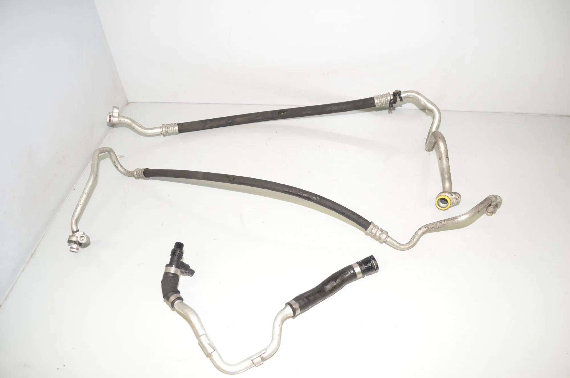 A/C Air Con Hose Pipe – OEM 9248521 · BMW 5 (F10) 530 d 2015 – 3