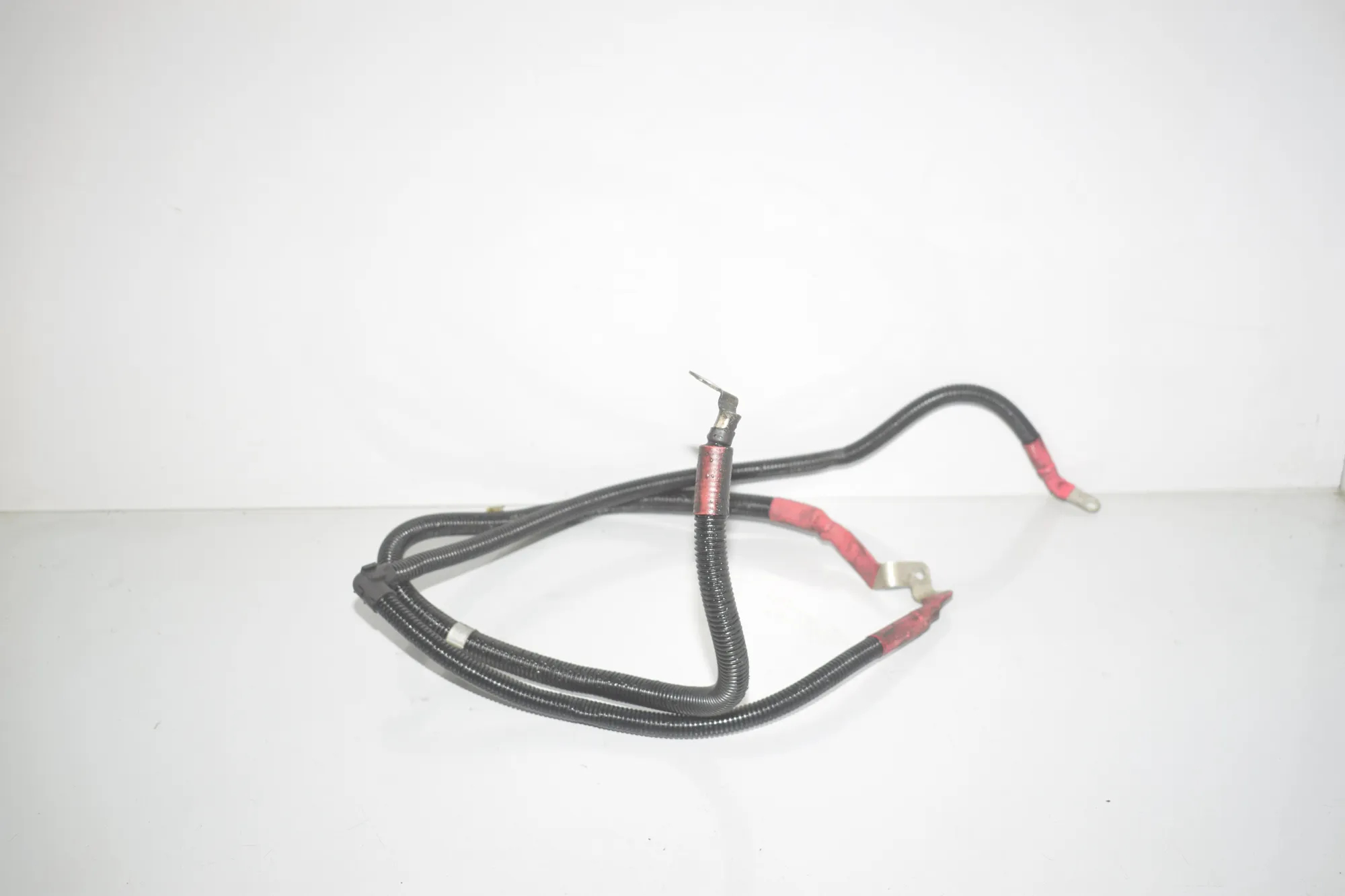 Positive Battery Cable – OEM 8515494 · BMW 5 (F10) 530 d 2015 – 2