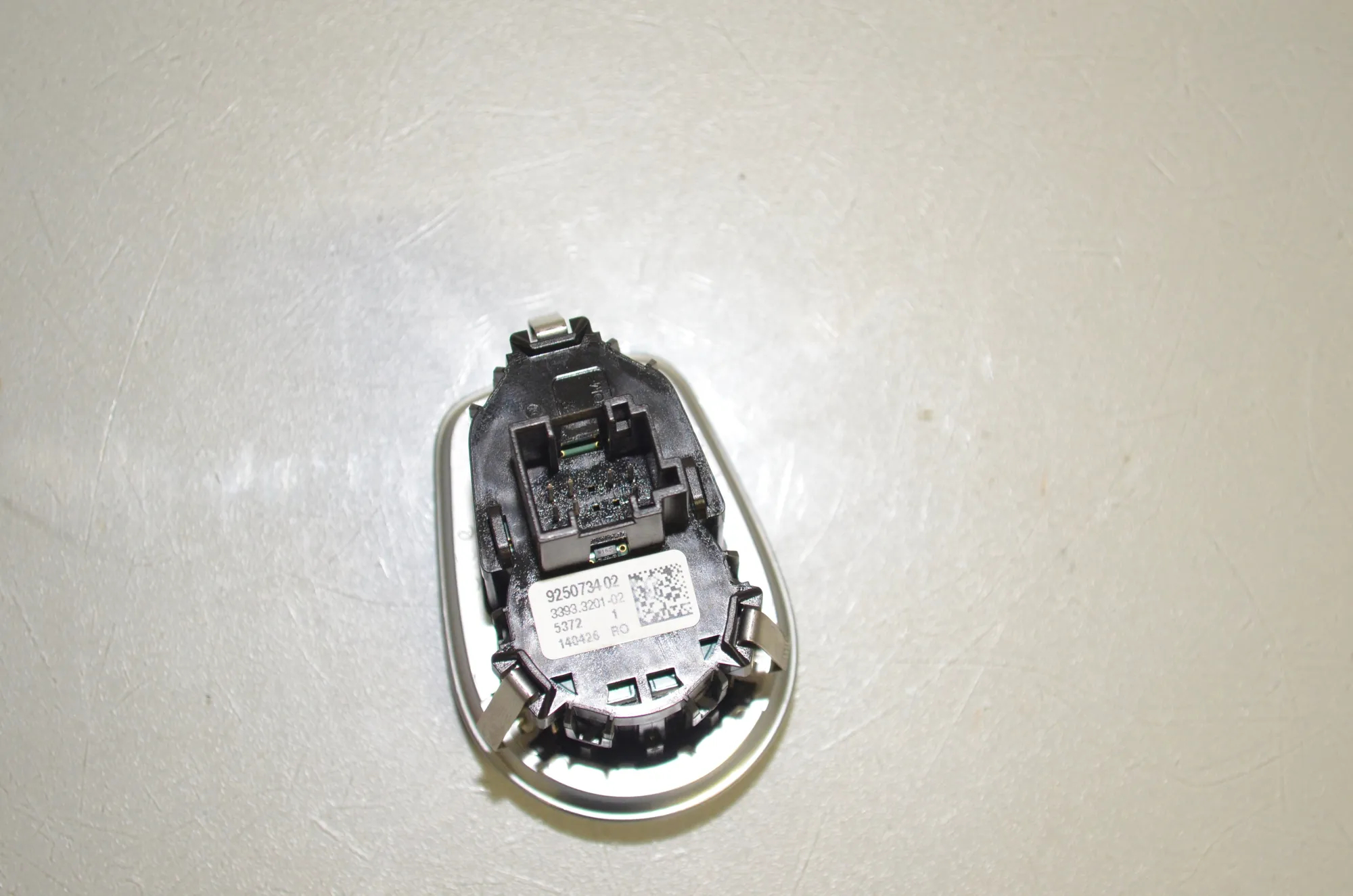 Ignition Start Button – OEM 9250734 · BMW 3 (F30, F80) 330 d xDrive 2015 – 3
