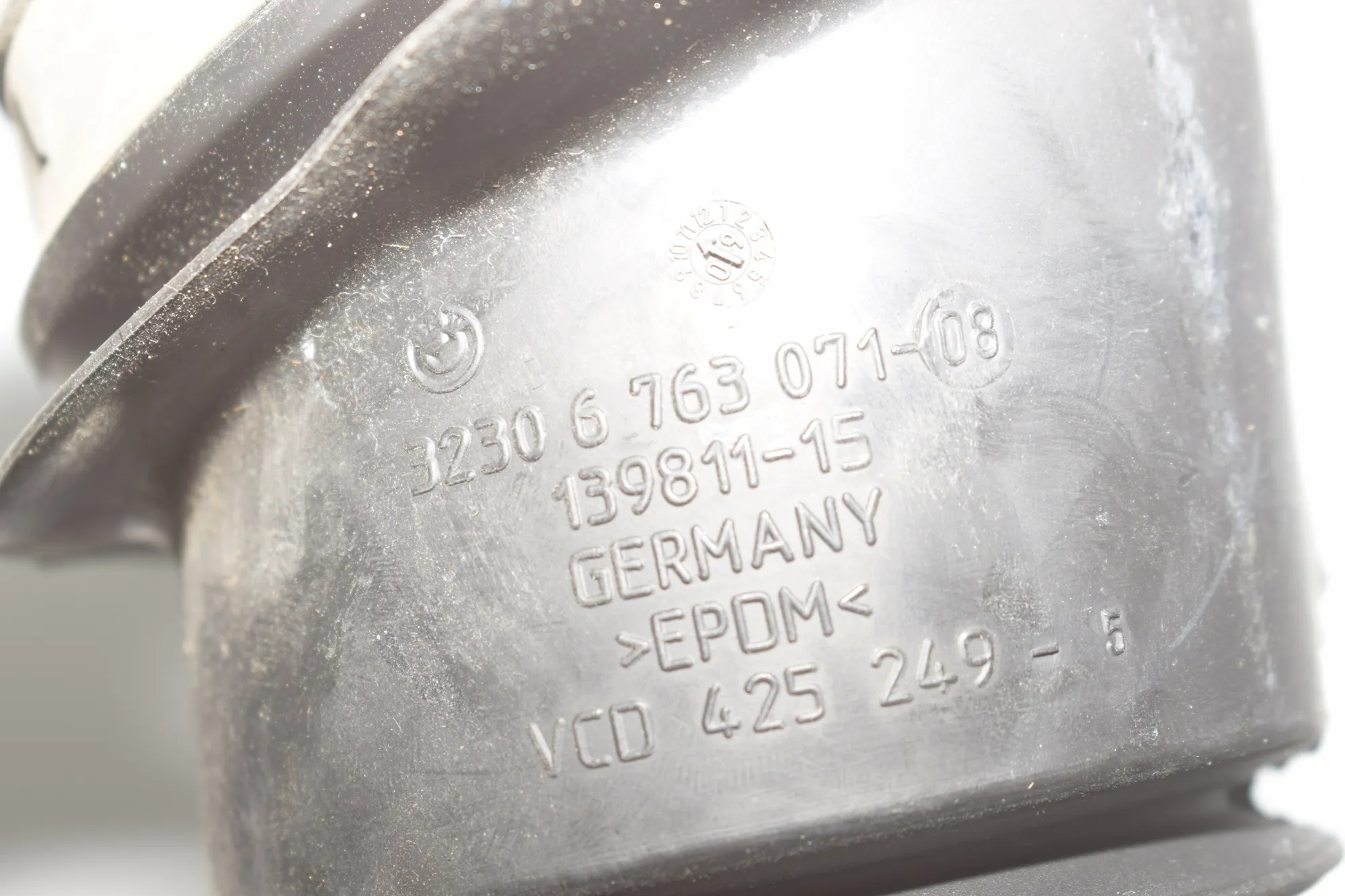 Other Body Parts – OEM 6763071 · BMW 3 Touring (E91) 330 d 2010 – 4