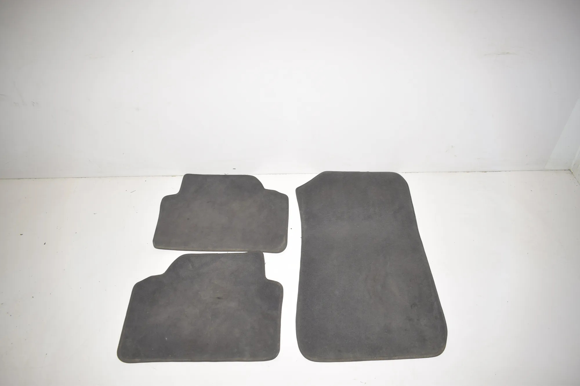 Floor Mat Set – OEM 7316560 · BMW 3 Touring (E91) 330 d 2010 – 2