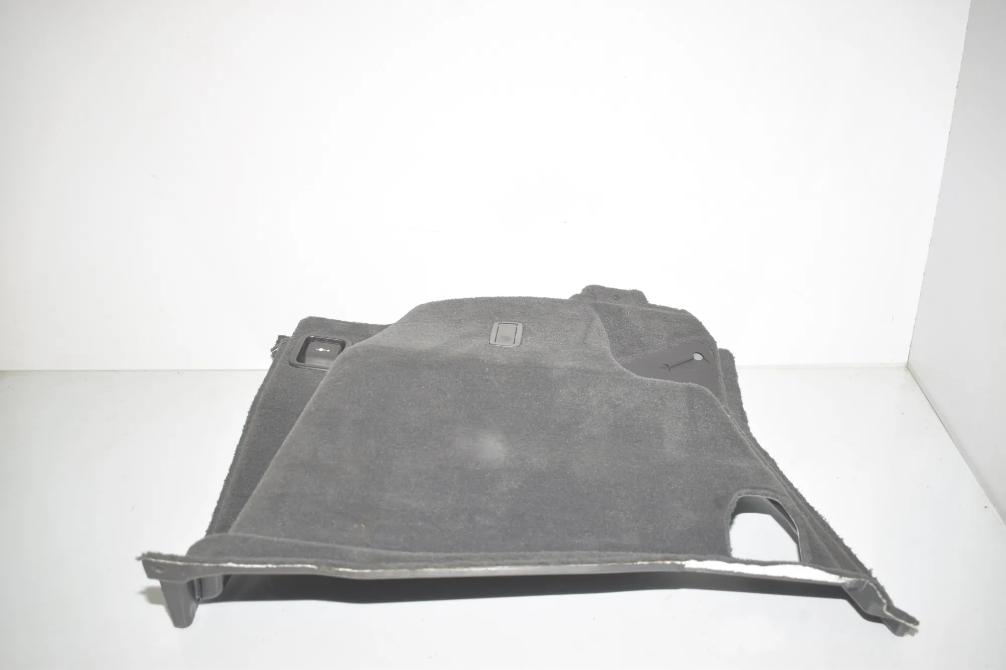 Left Side Trunk Trim – OEM 7141891 · BMW 3 Touring (E91) 330 d 2010 – 2