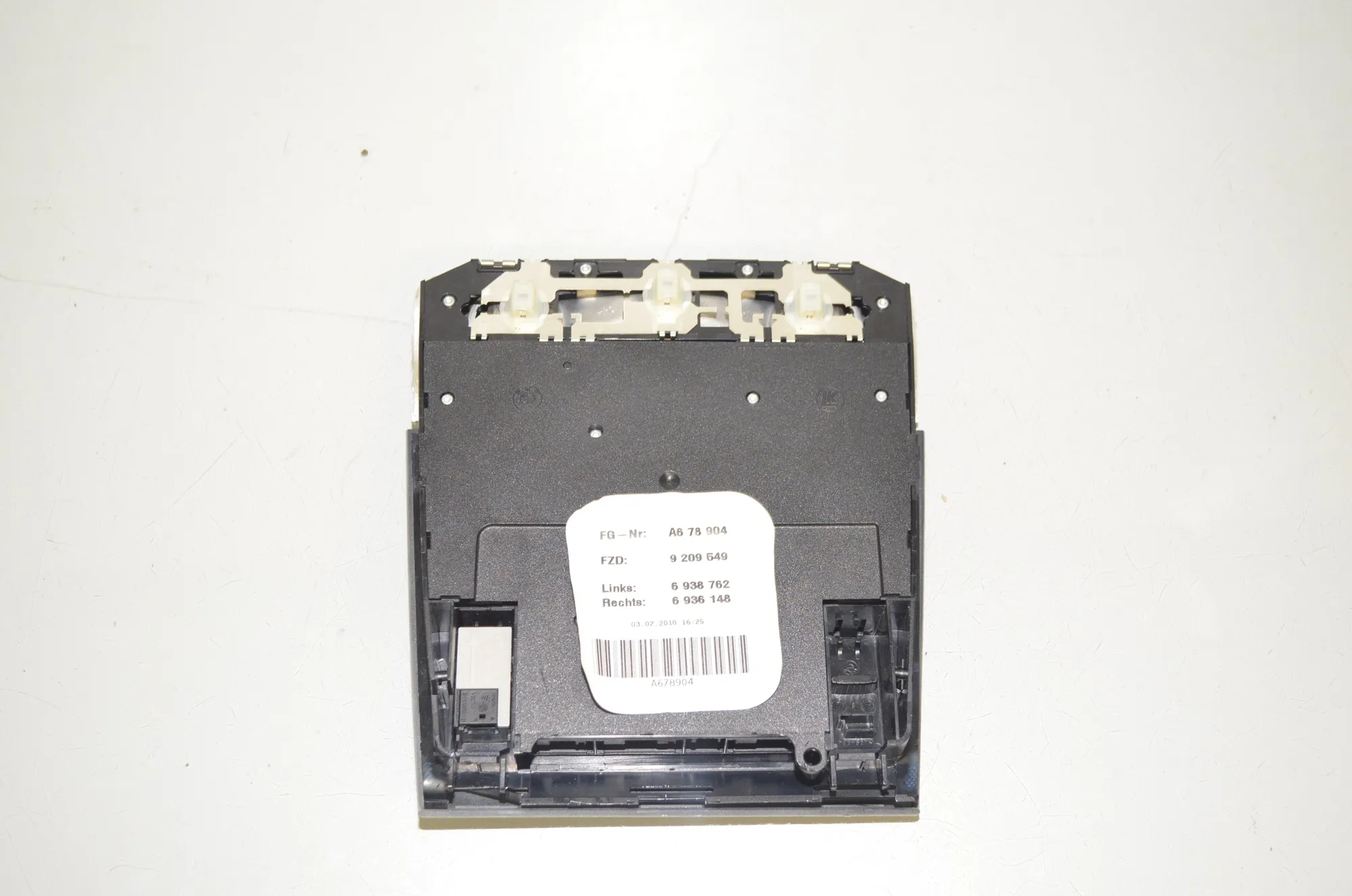 Interior Lighting – OEM 9209549 · BMW 3 Touring (E91) 330 d 2010 – 3