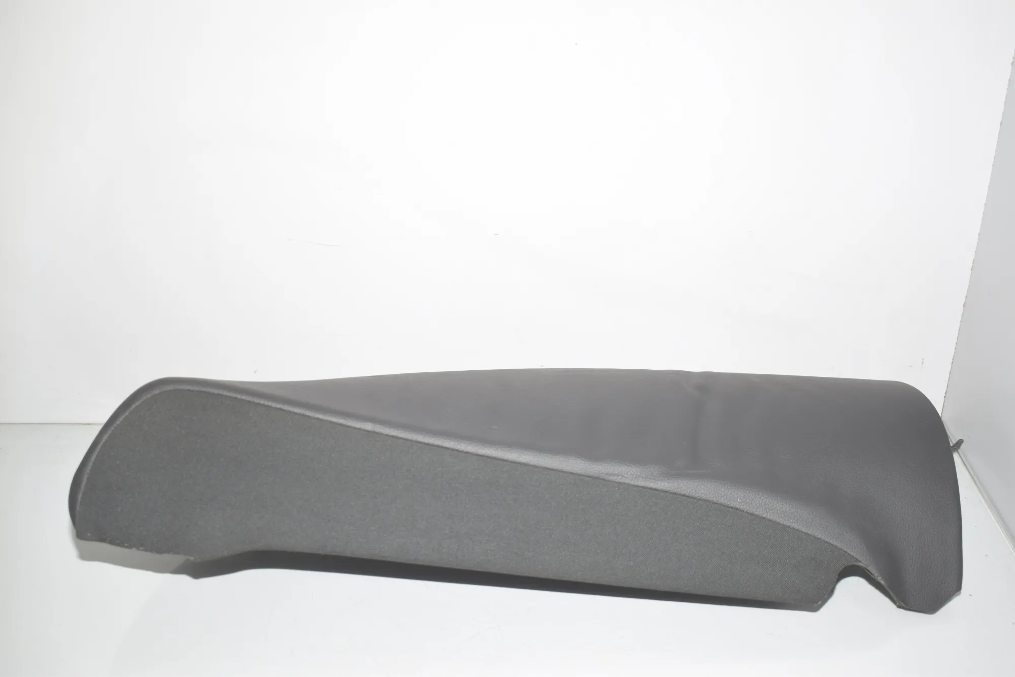 Seat Cover Trim – OEM 7456249 · BMW 5 (G30) BMW 5 (G30) 520 d 2017 – 2