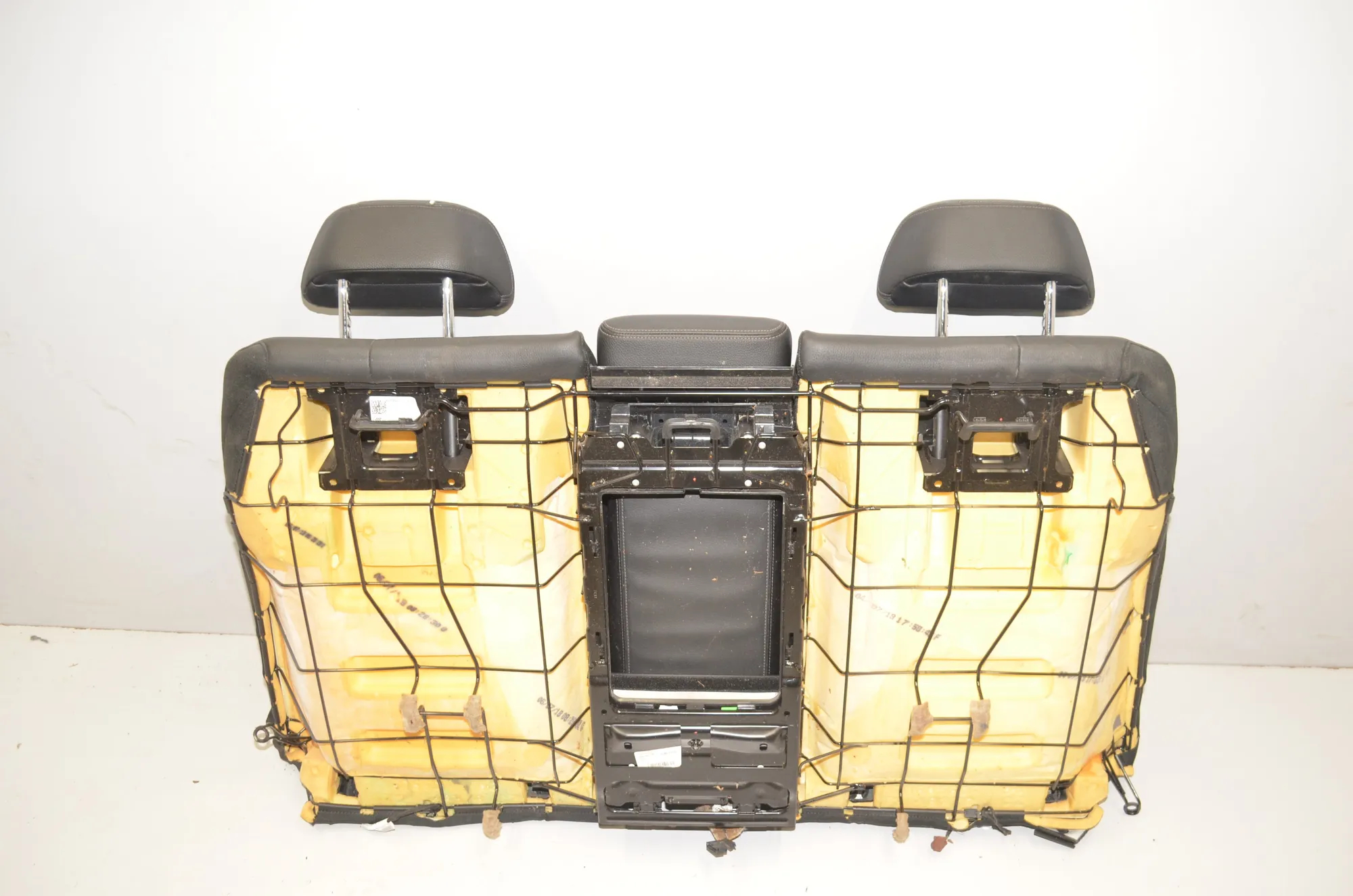Rear Seat · BMW 7 (G11, G12) BMW 7 (G11, G12) 725 d, Ld 2017 – 3
