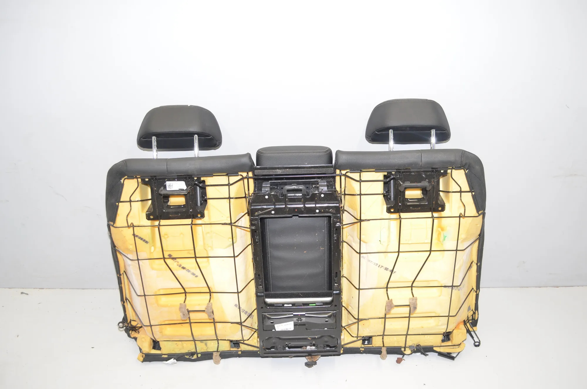 Rear Seat · BMW 7 (G11, G12) BMW 7 (G11, G12) 725 d, Ld 2017 – 4