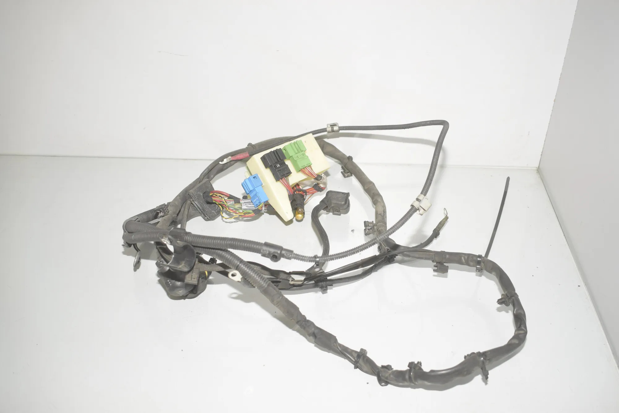 Engine Cable Harness – OEM 8513561 · BMW X3 (F25) xDrive 30 d 2012 – 3