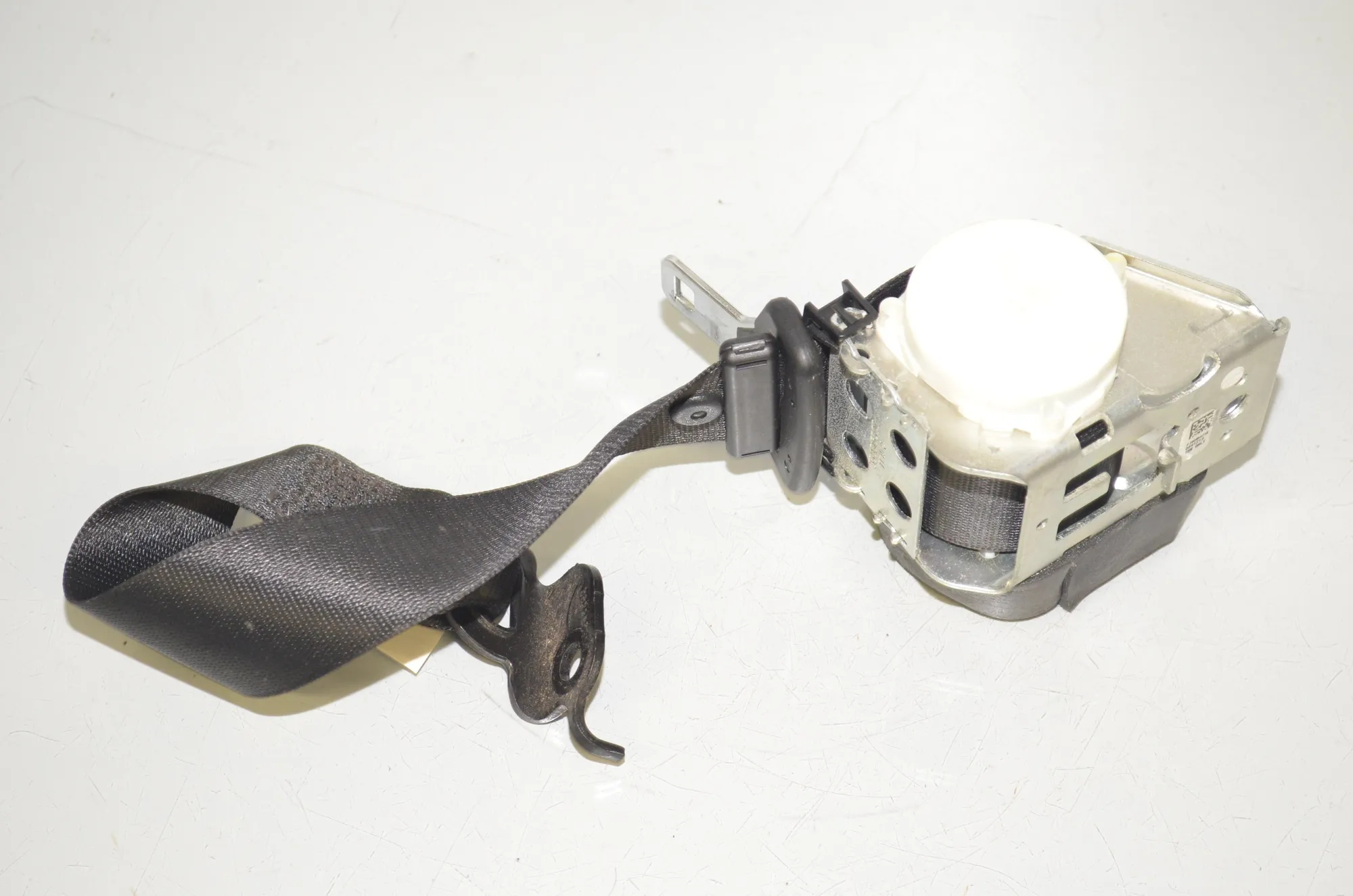 Rear Left Seatbelt – OEM 7258445 · BMW X3 (F25) xDrive 30 d 2012 – 3