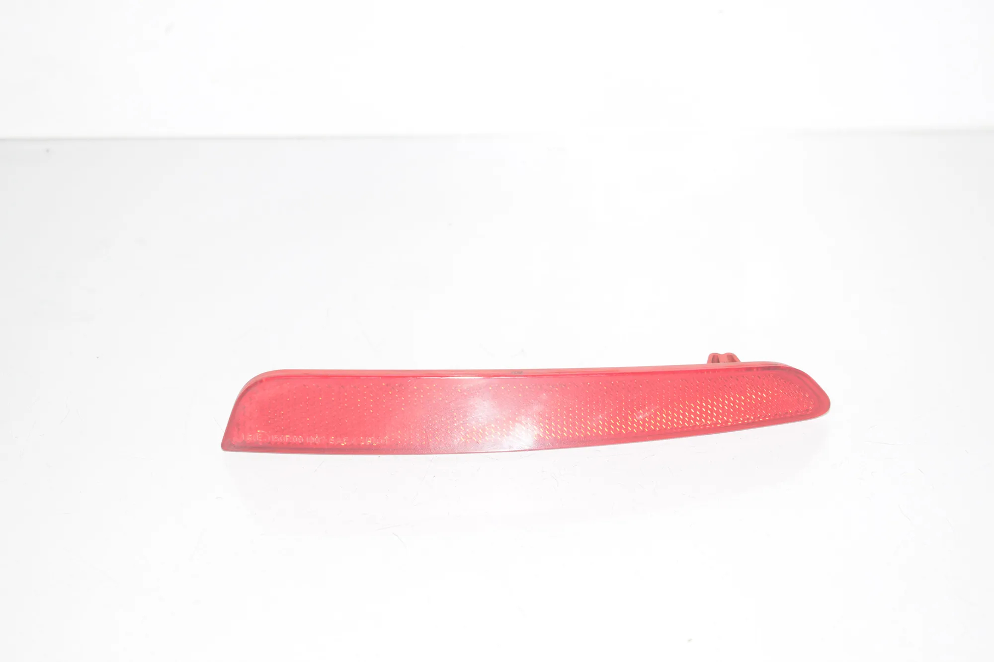 Rear Left Bumper Reflector – OEM 5A23EB5 · BMW 3 Touring (G21) BMW 3 Touring (G21) 320 d 2022 – 2