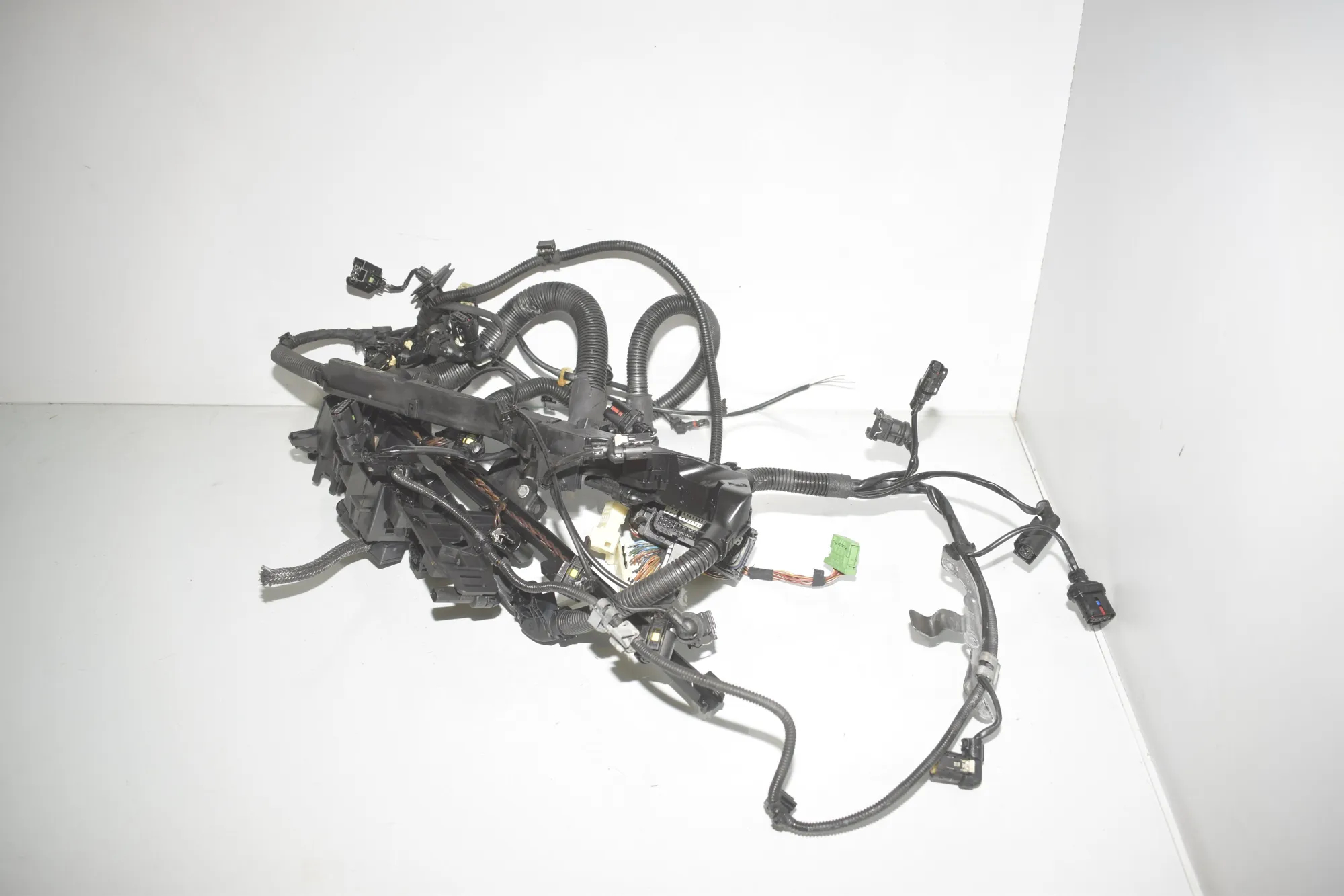 Engine Cable Harness – OEM 8513556 · BMW X3 (F25) xDrive 30 d 2012 – 3