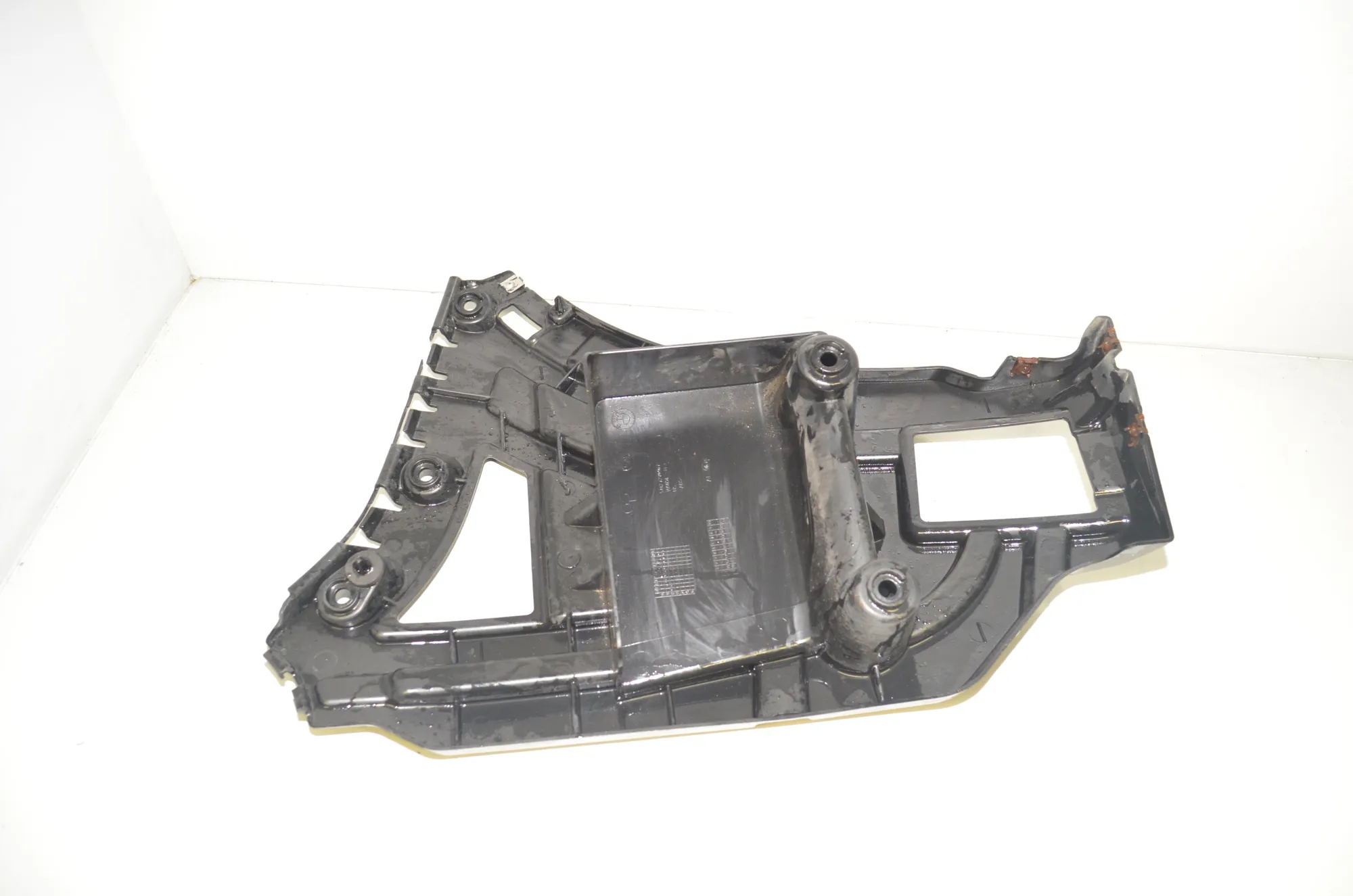 Rear Left Bumper Bracket – OEM 7210077 · BMW X3 (F25) xDrive 30 d 2012 – 3