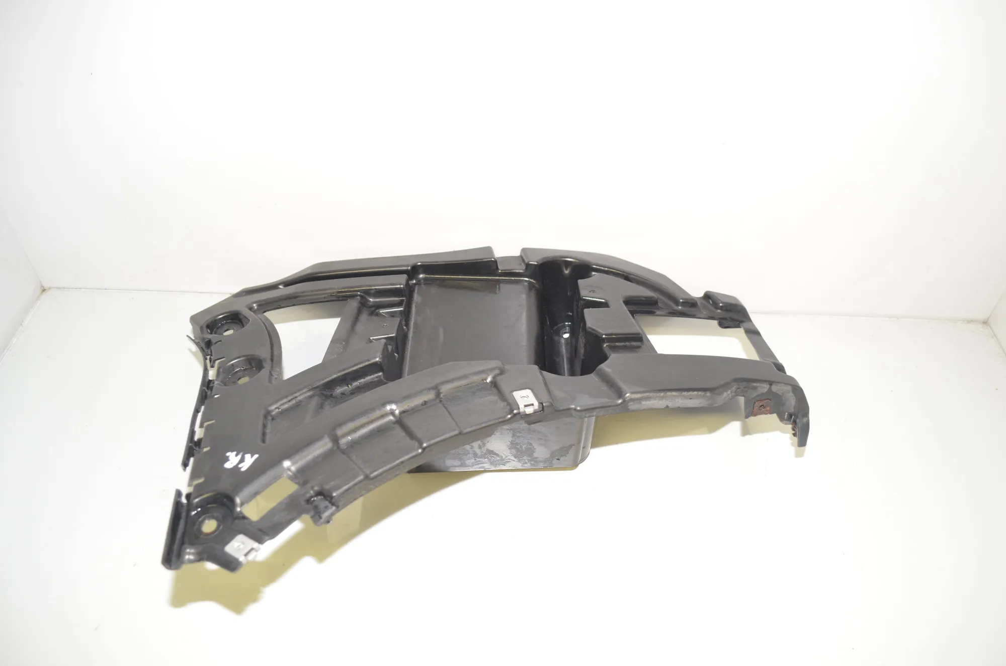 Rear Left Bumper Bracket – OEM 7210077 · BMW X3 (F25) xDrive 30 d 2012 – 2