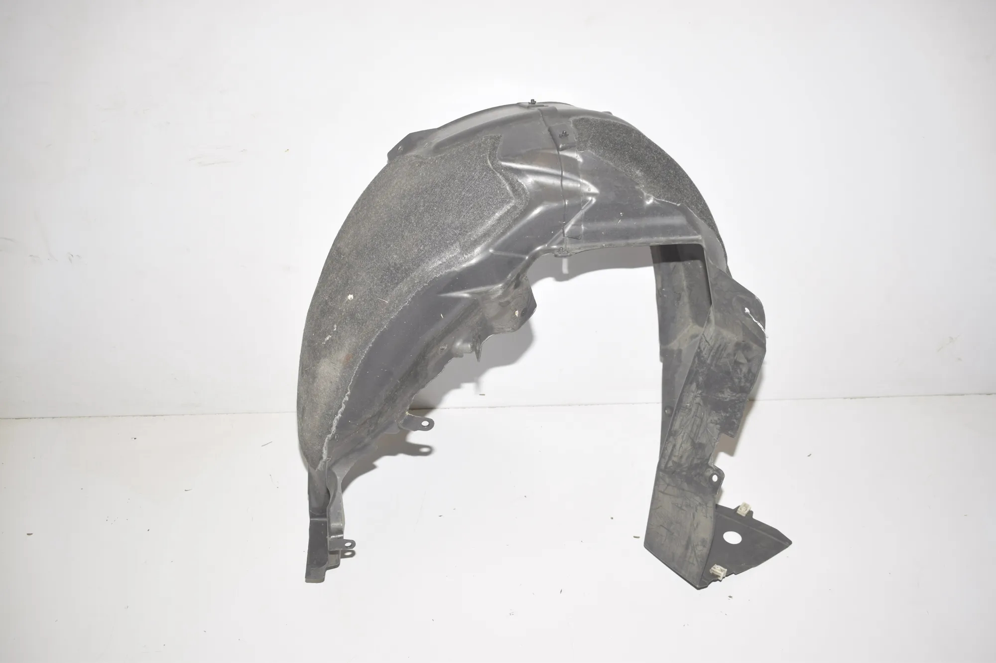 Rear Right Arch Liner – OEM 7394078 · BMW i3 (I01) BMW i3 (I01) Hybrid 2014