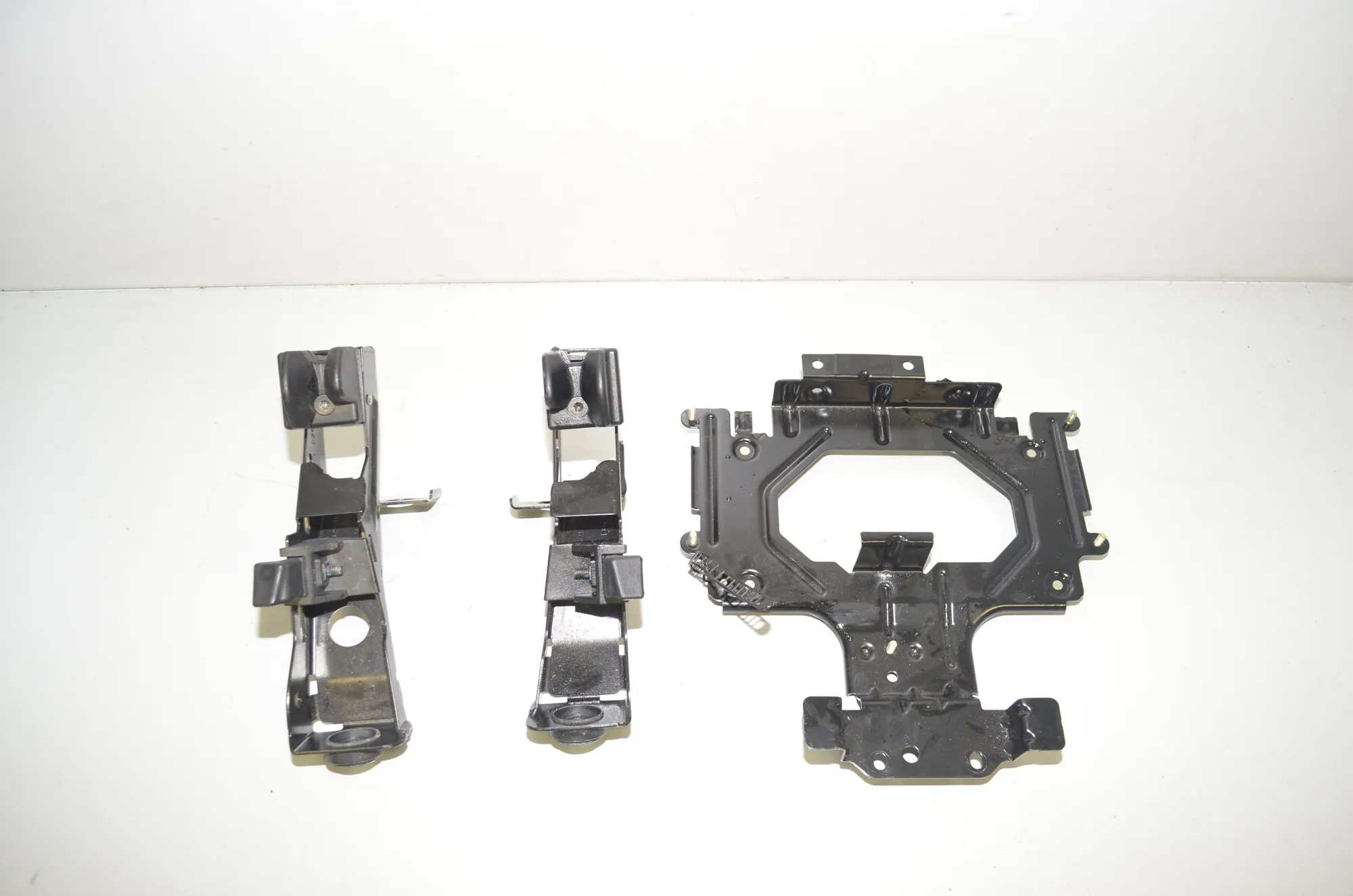 Bracket – OEM 7183273 · BMW 3 Cabrio (E93) 325 d 2010 – 2