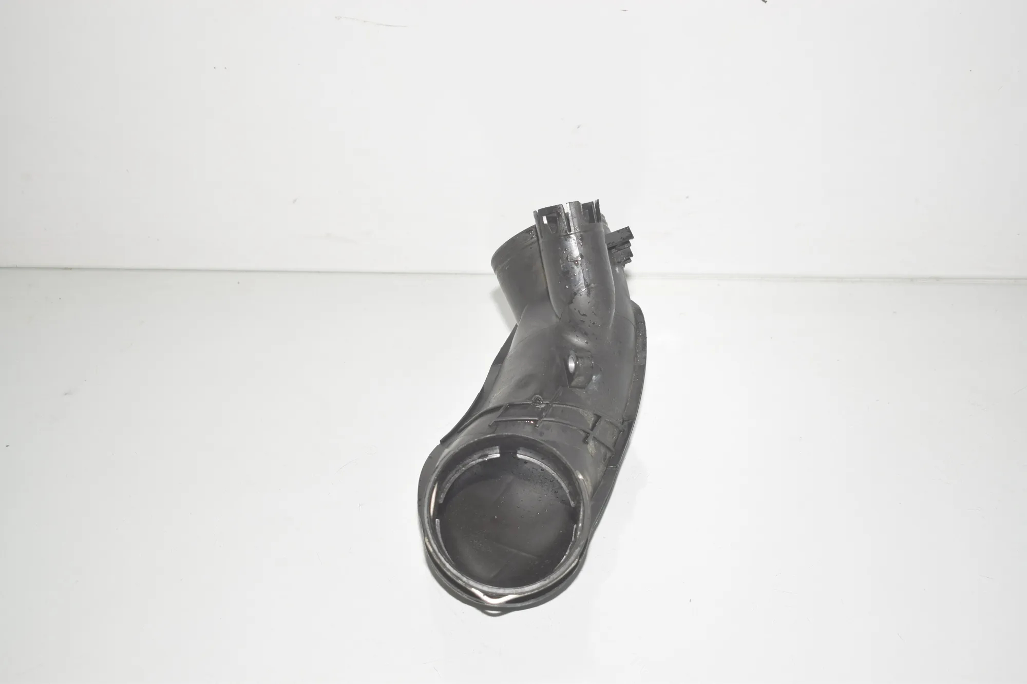 Air Intake Tube – OEM 7800067 · BMW 3 Cabrio (E93) 325 d 2010 – 3