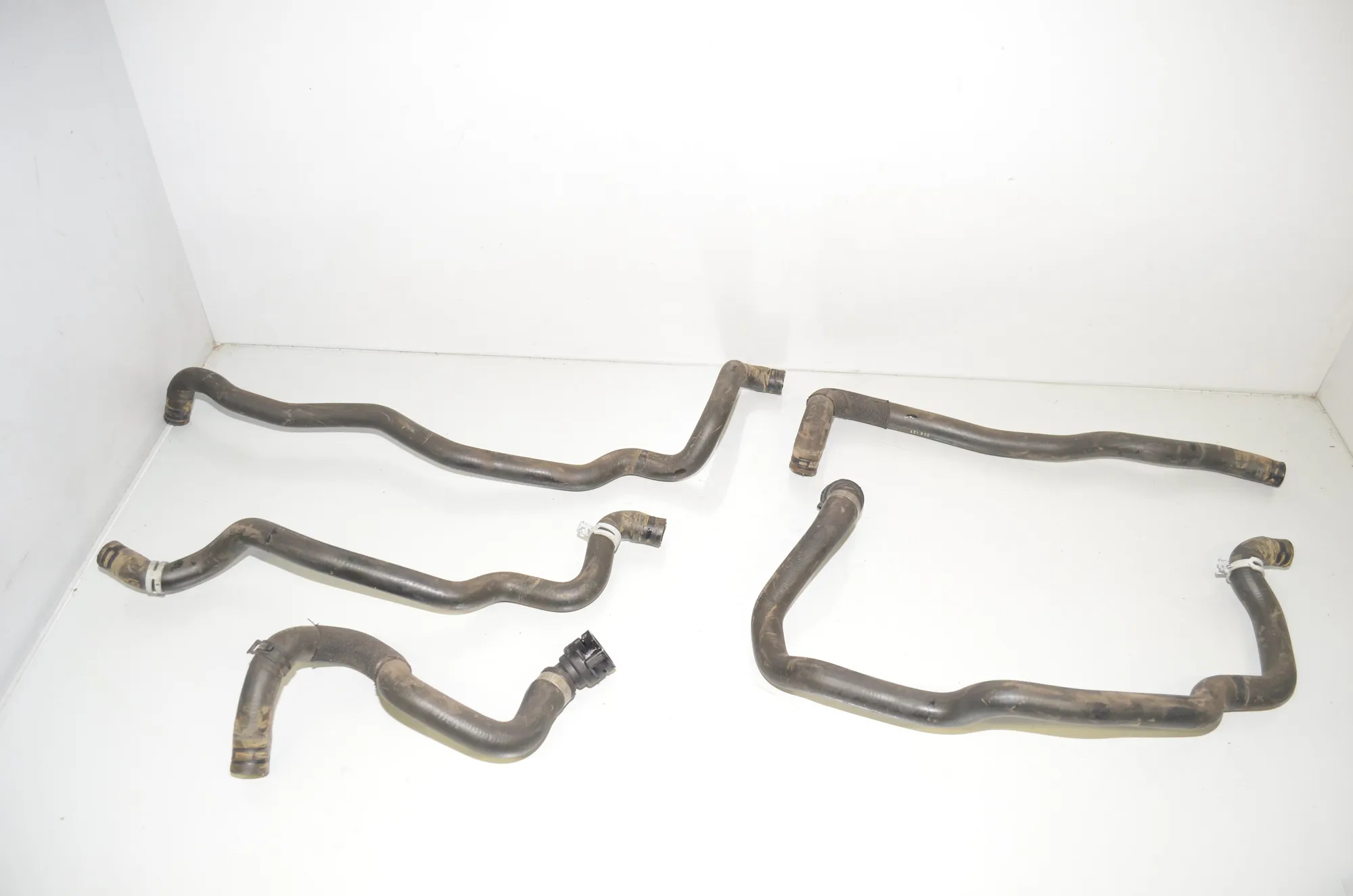 Coolant Hose Pipe – OEM 9170347 · BMW 5 Touring (F11) 525 d 2011 – 2