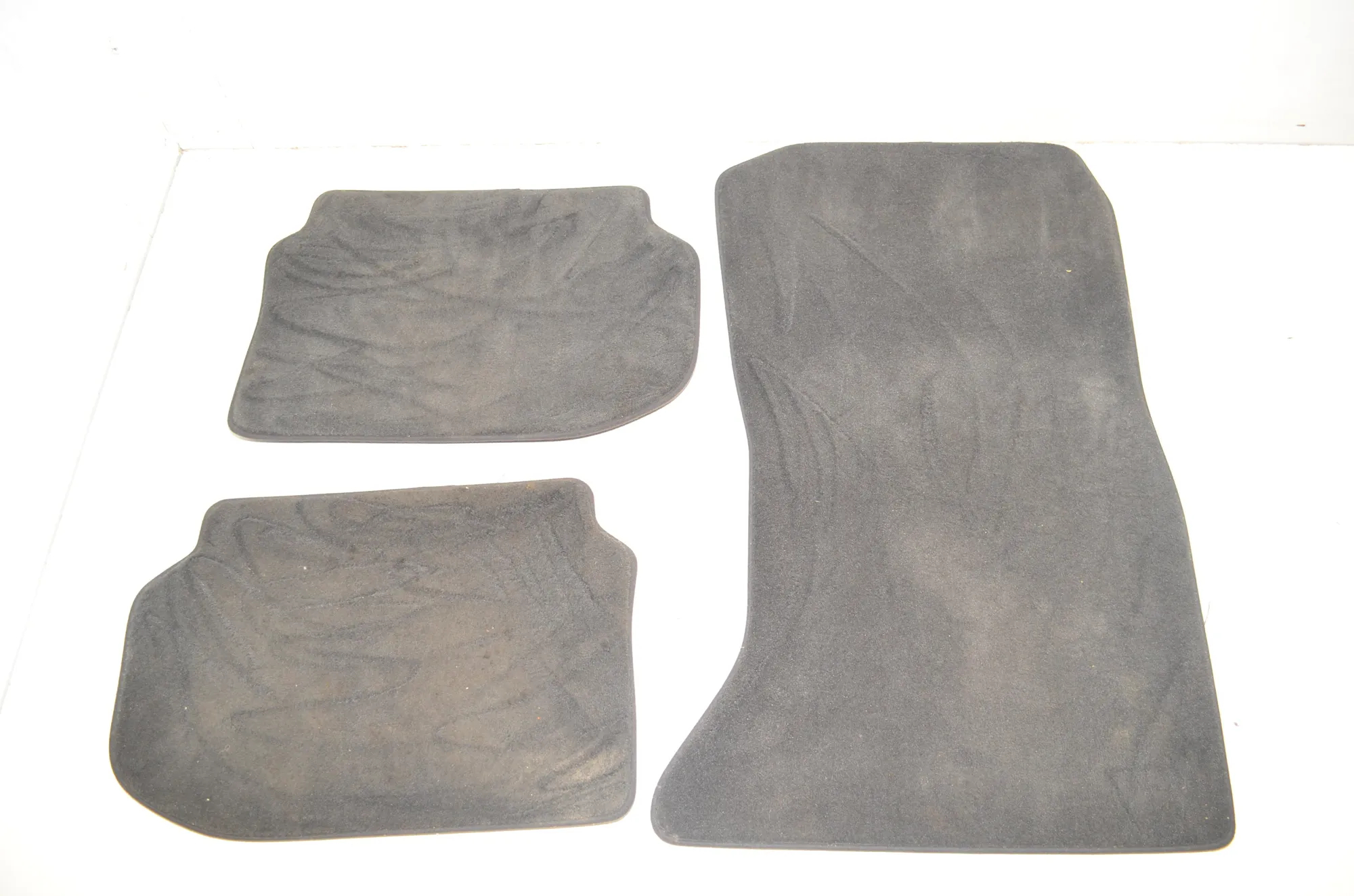 Floor Mat Set – OEM 7220428 · BMW 5 Touring (F11) 525 d 2011
