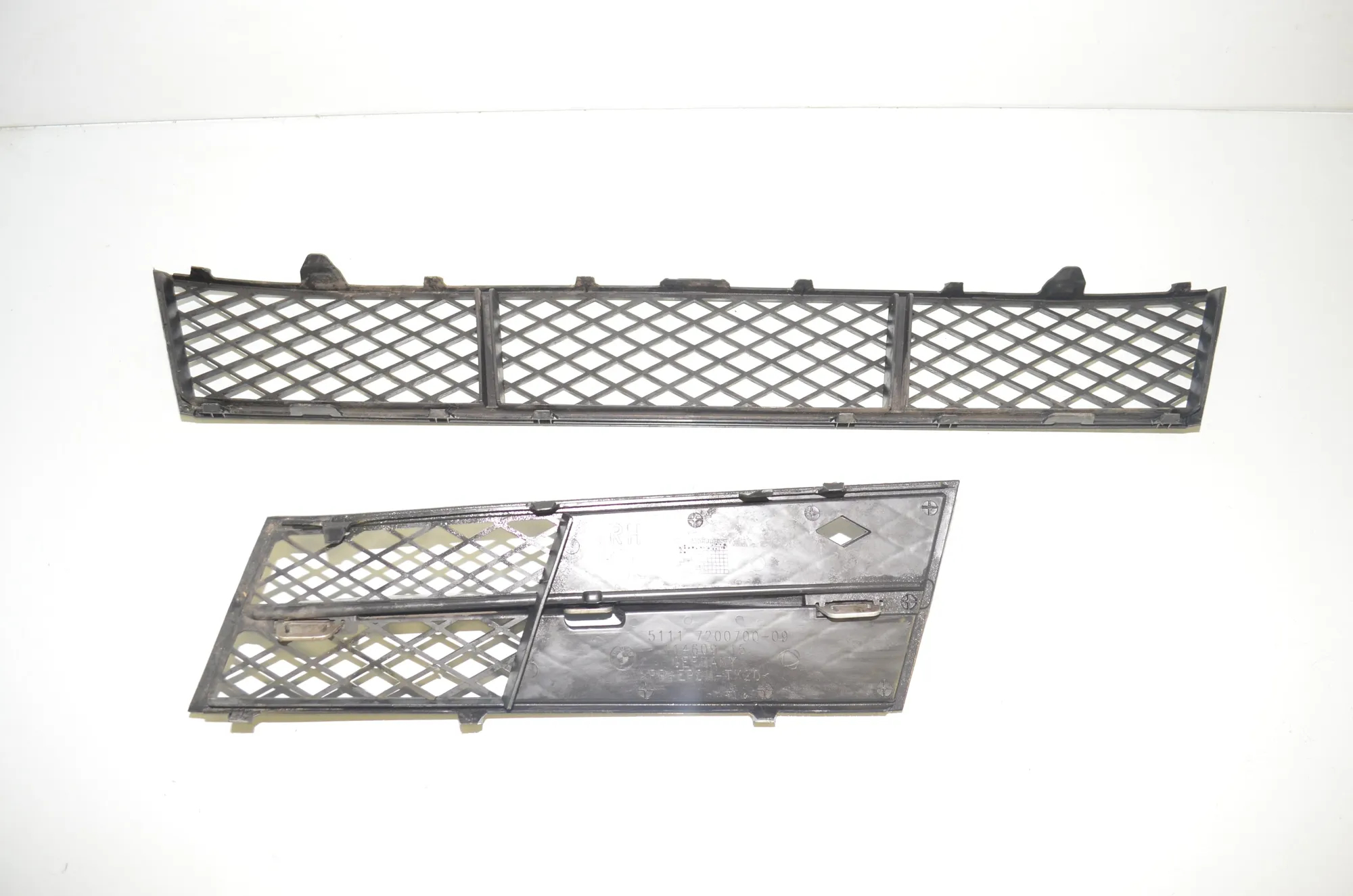 Front Bumper Lower Grill – OEM 7200700 · BMW 5 Touring (F11) 525 d 2011 – 3
