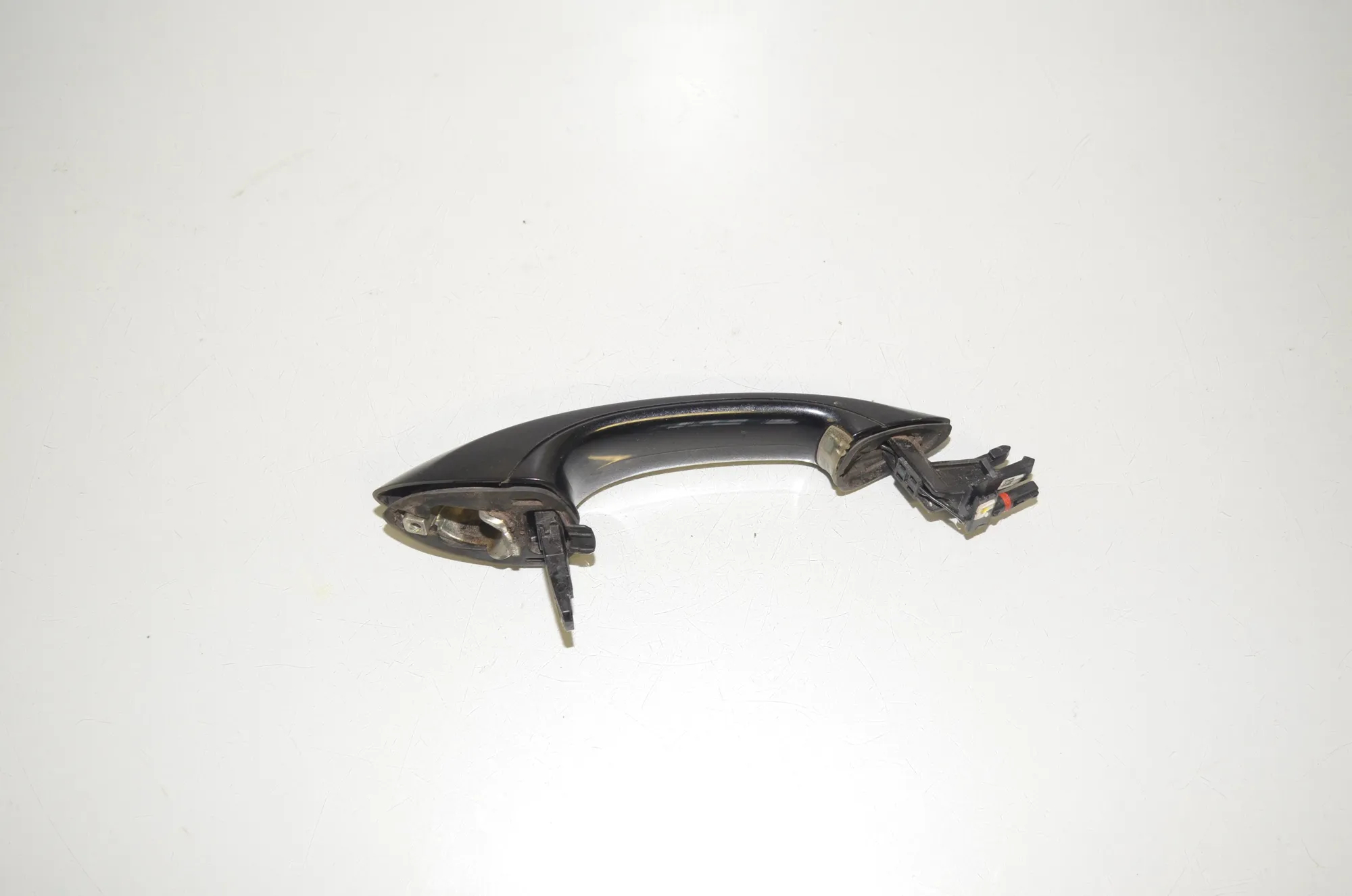 Front Left Door Exterior Handle – OEM 7249975 · BMW 5 Touring (F11) 525 d 2011 – 2