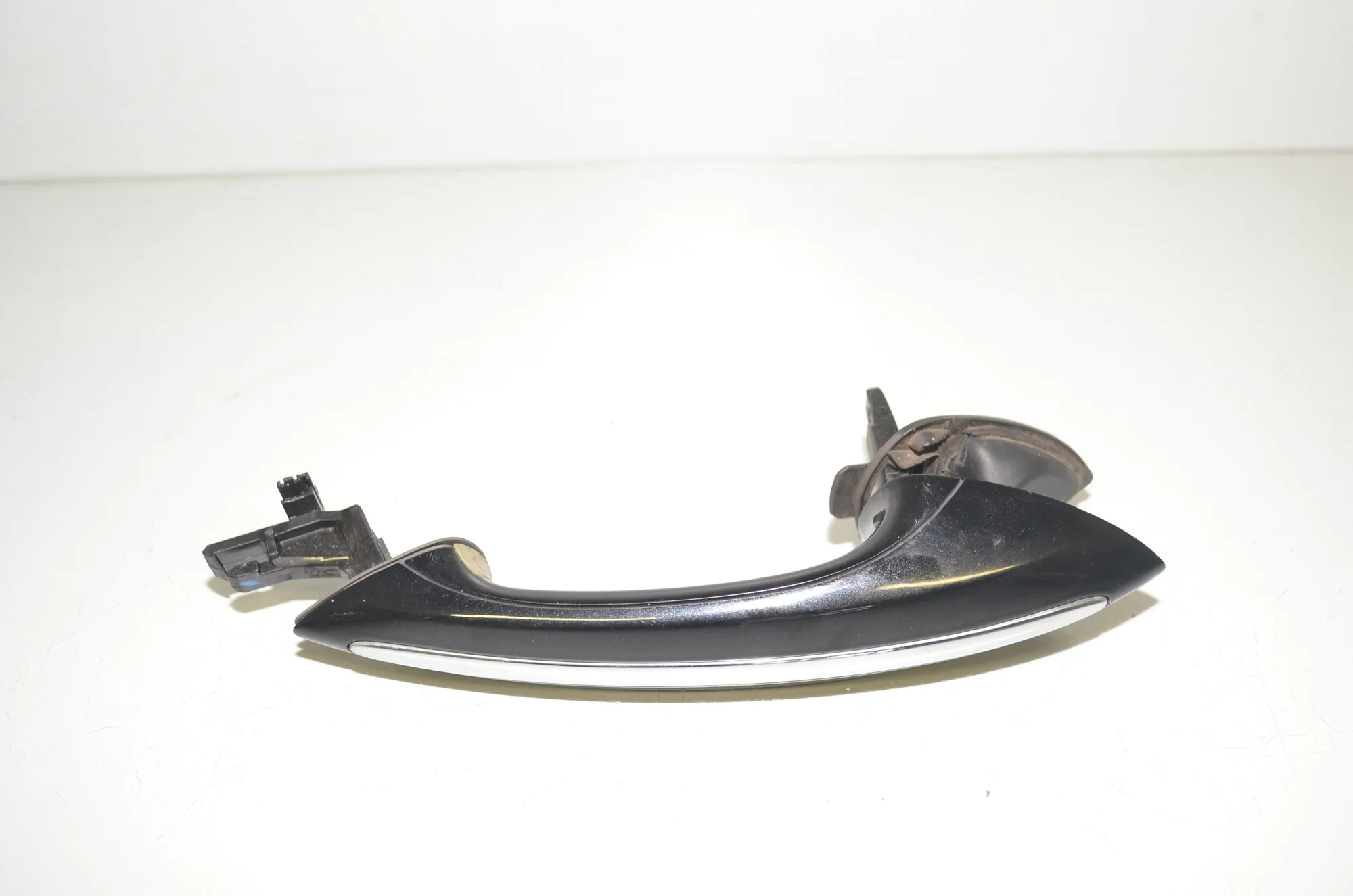 Rear Left Door Exterior Handle – OEM 7231929 · BMW 5 Touring (F11) 525 d 2011 – 4