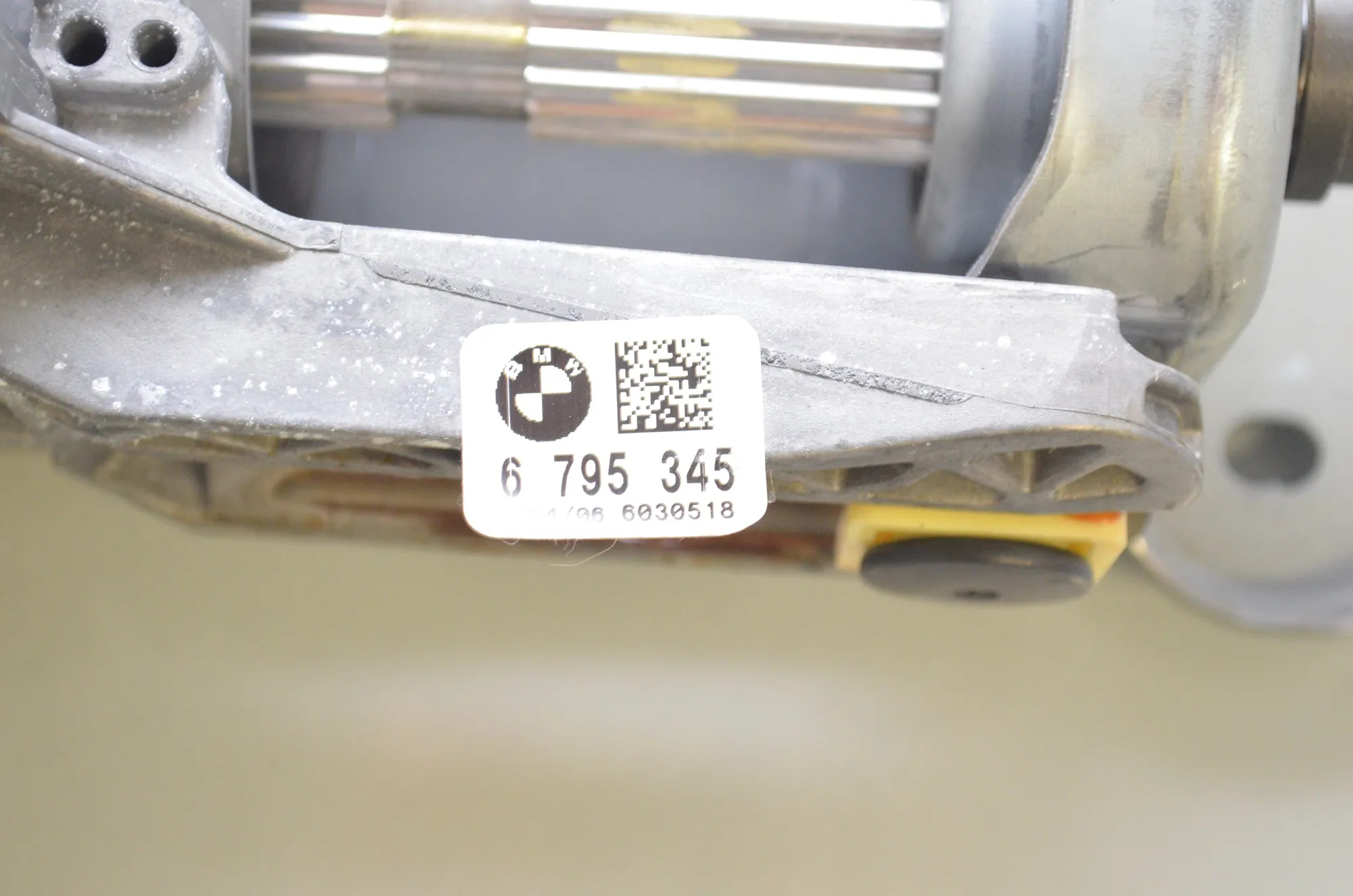 Steering Wheel Adjustment Mechanism – OEM 6795345 · BMW 5 Touring (F11) 525 d 2011 – 5